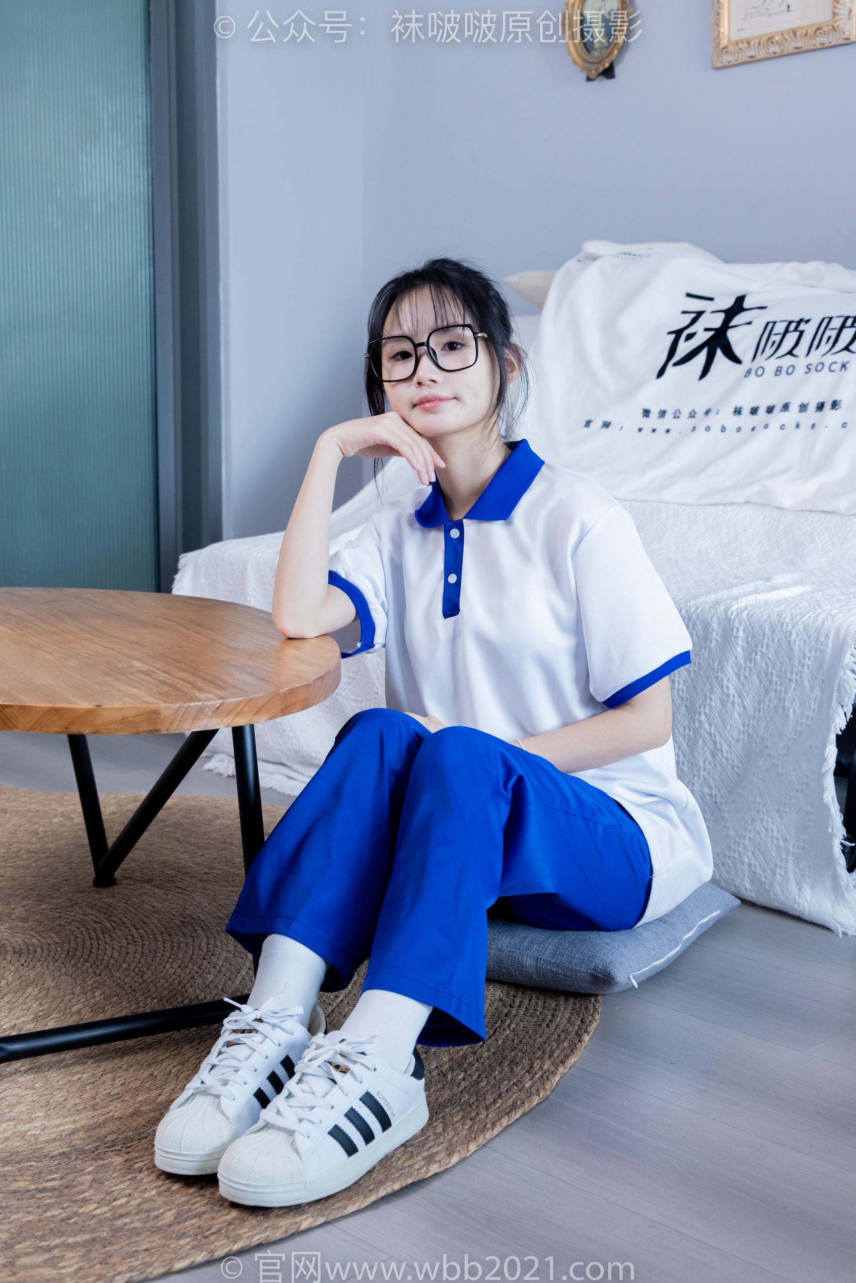 图片[54]-[BoBoSocks袜啵啵]NO.351 甜甜圈-板鞋、白棉袜、肉丝、校服裤里丝[150P] – 速更版-美库