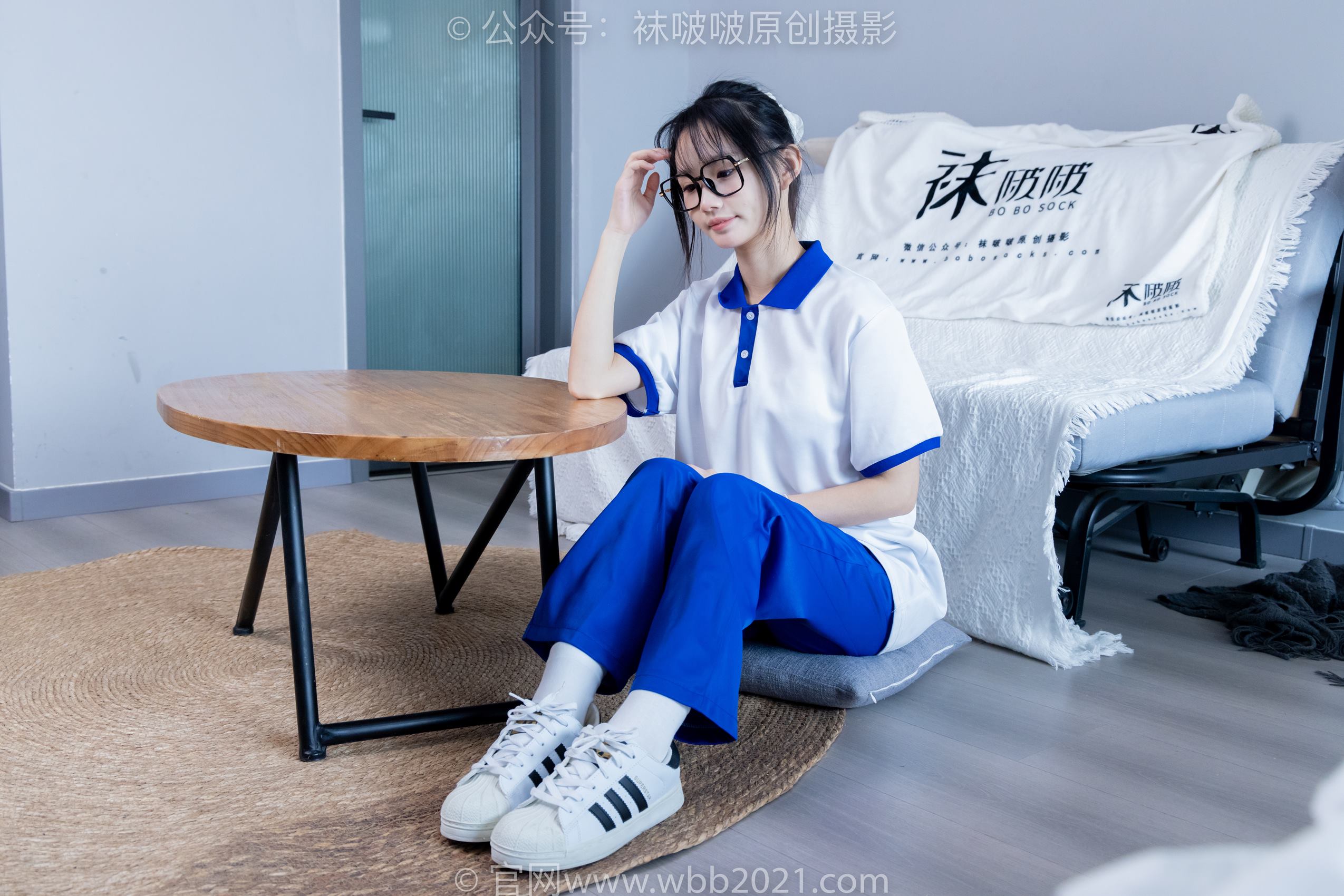 图片[55]-[BoBoSocks袜啵啵]NO.351 甜甜圈-板鞋、白棉袜、肉丝、校服裤里丝[150P] – 速更版-美库