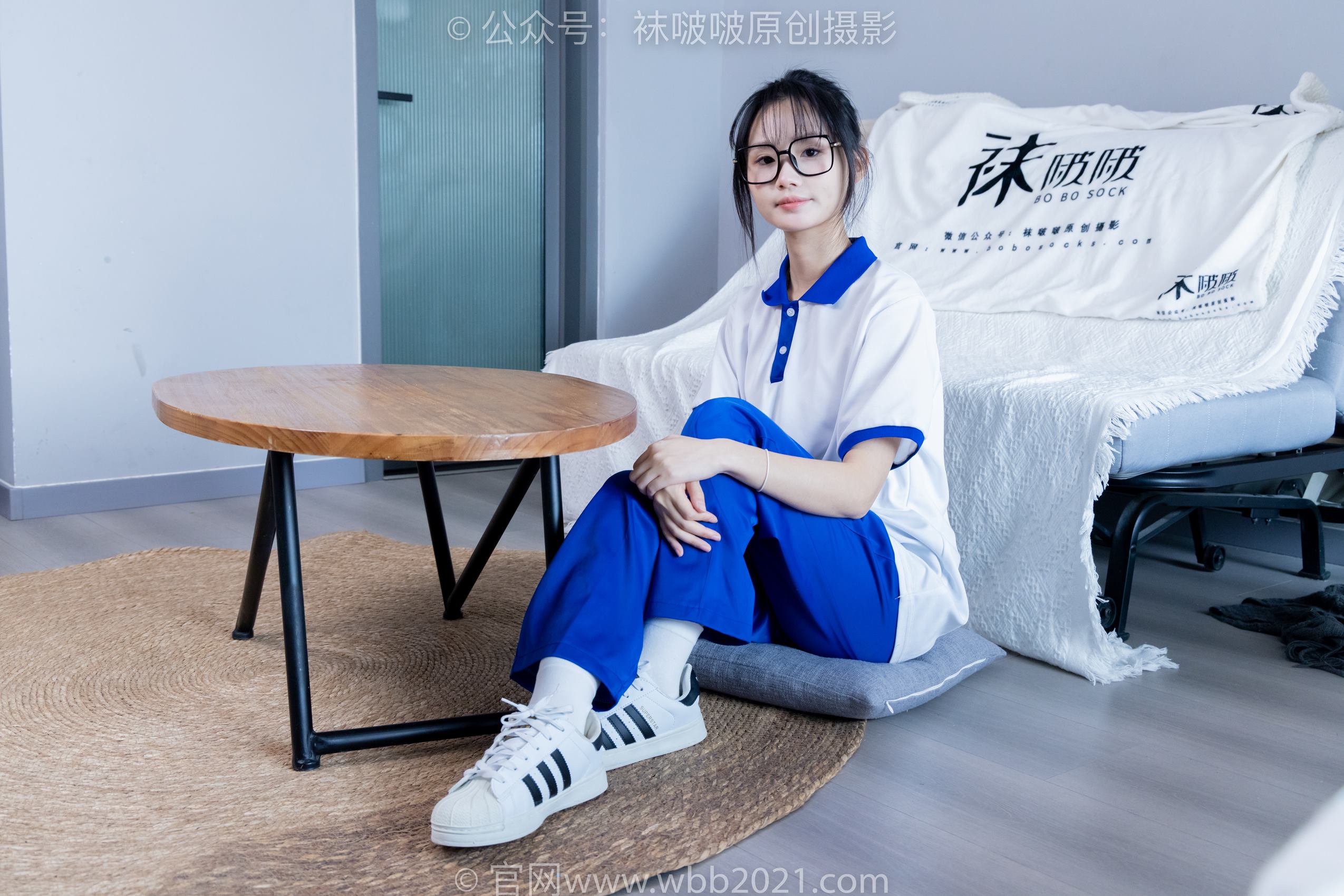 图片[56]-[BoBoSocks袜啵啵]NO.351 甜甜圈-板鞋、白棉袜、肉丝、校服裤里丝[150P] – 速更版-美库