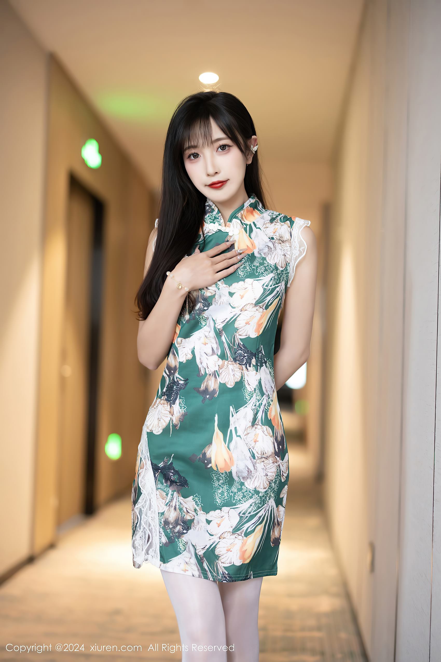 图片[33]-[Xiuren秀人网]2024.03.14 NO.8231 林星阑 长腿厚白丝 [31+1P] – 速更版-美库