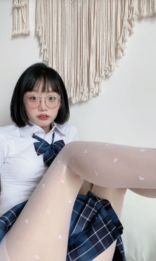 图片[38]-动漫博主@胜利的小生活微密圈系列 -JK学妹 [41P] – 速更版-美库