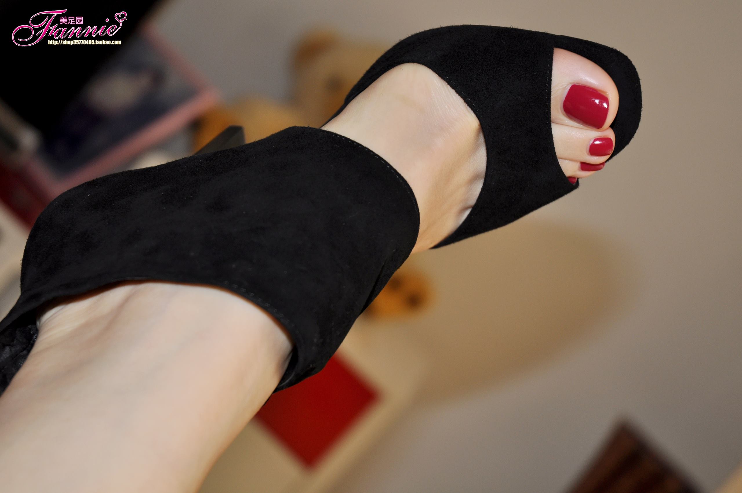 图片[15]-Fannie芬妮每足园 No.376 秋日炫彩高跟1 [70P] – 速更版-美库