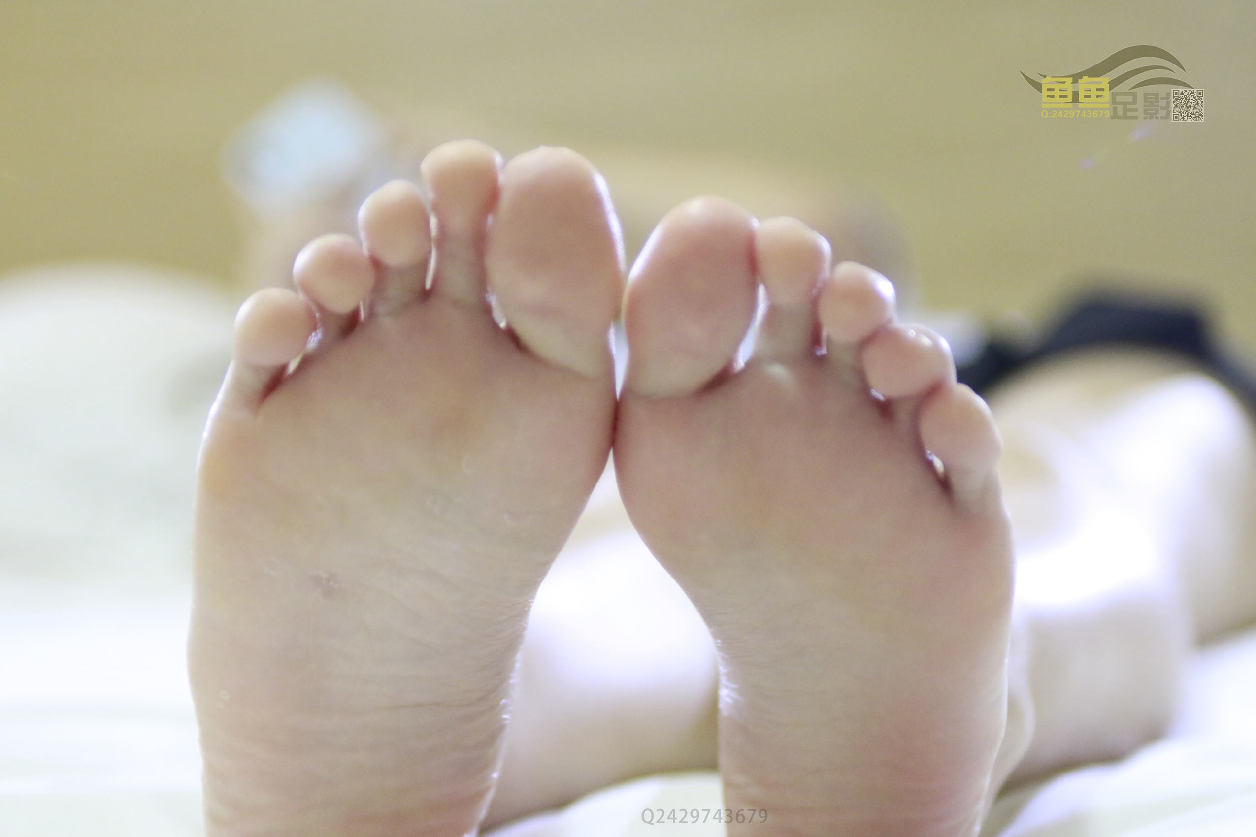 图片[77]-鱼鱼足影@077-第77期：日本学妹38码[167P] – 速更版-美库