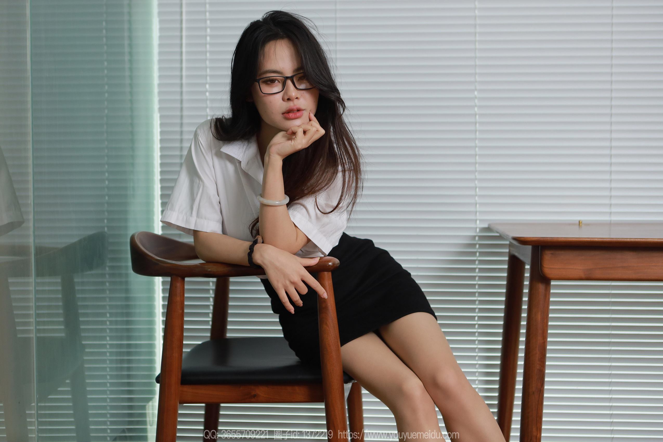 图片[86]-[IESS异思趣向] 2024.02.19 丝享家1668：兔兔《椅子男友》[89P] – 速更版-美库