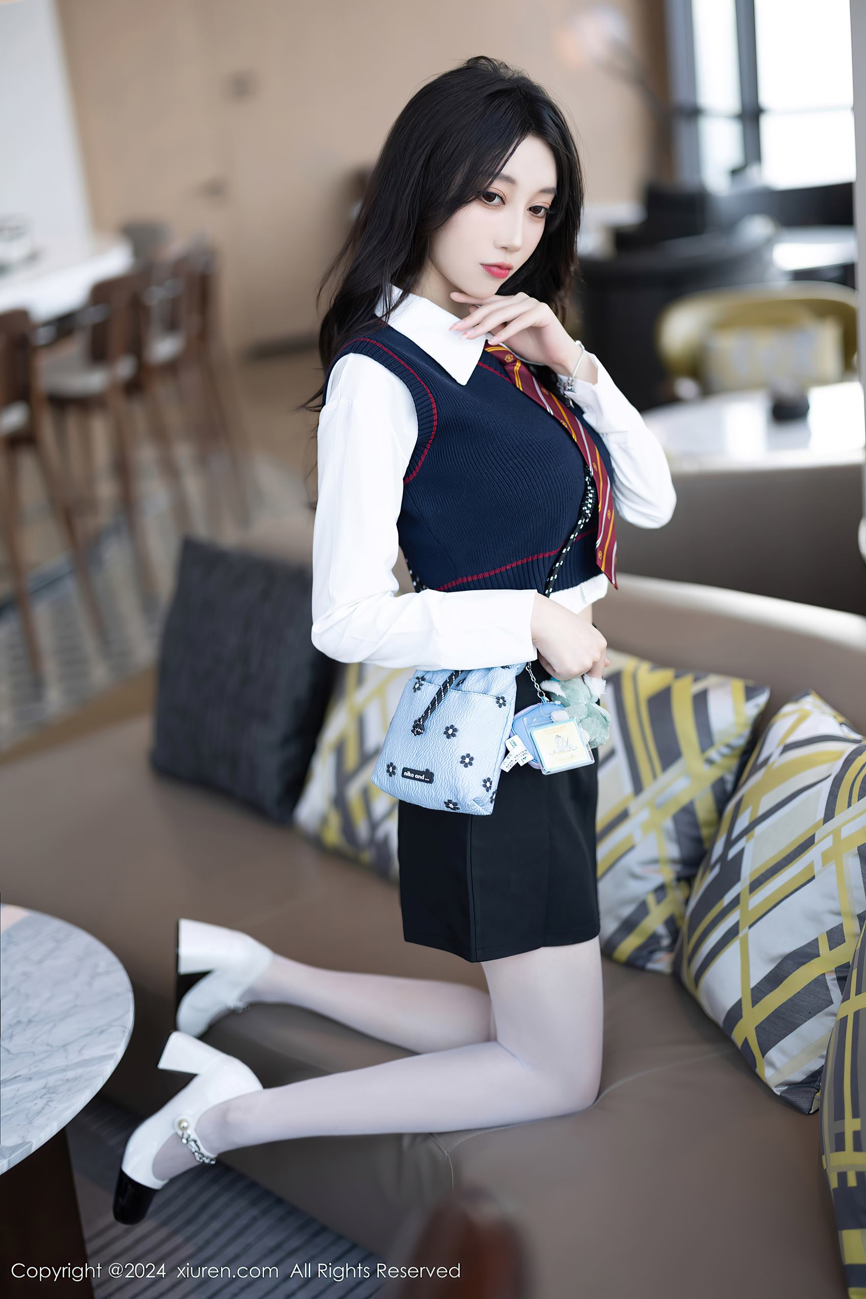 图片[56]-[Xiuren秀人网]2024.03.18 NO.8247 玥儿玥 白丝小羊皮鞋 [61+1P] – 速更版-美库