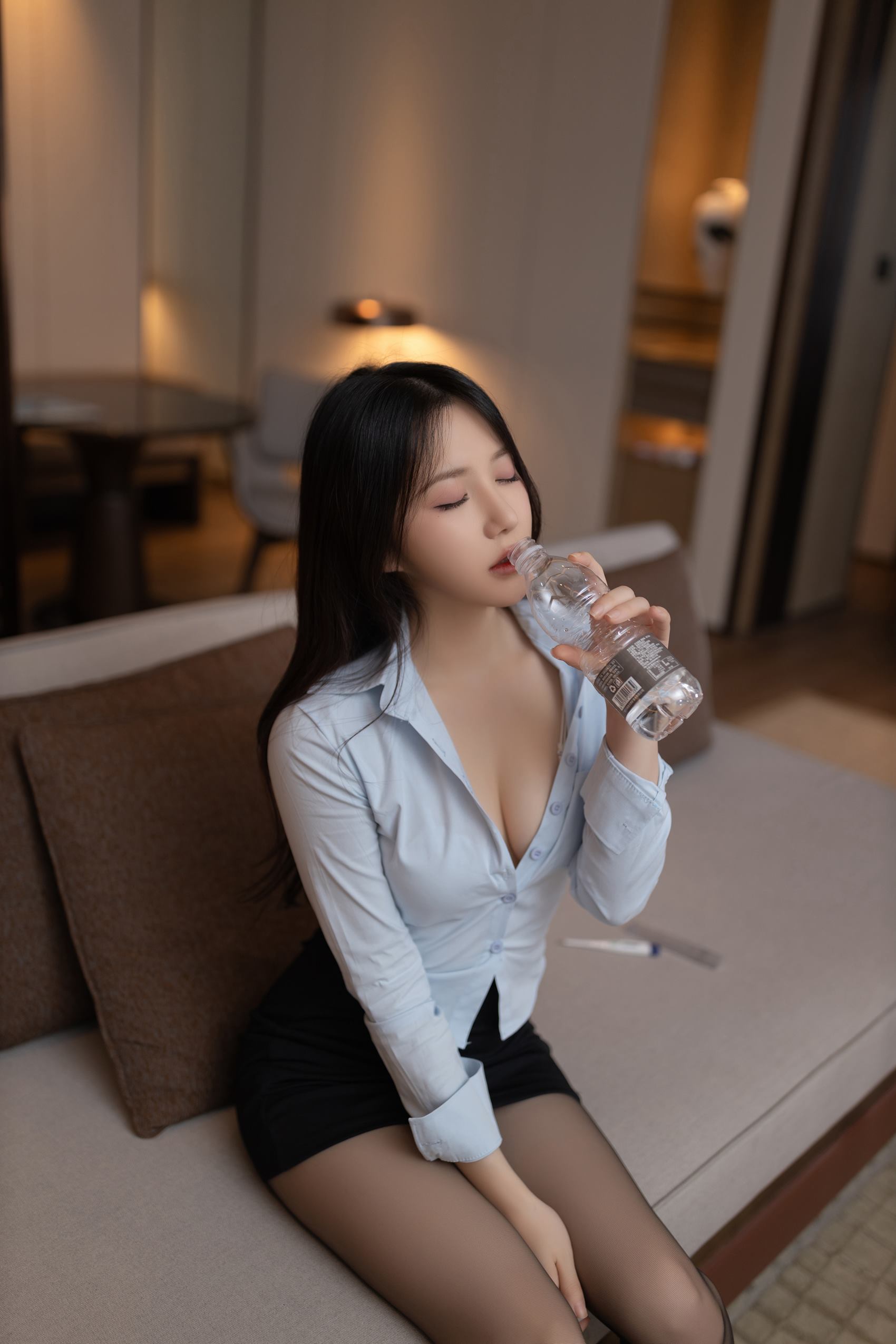 图片[14]-秀人名模鱼子酱Fish《发烧》[26P] – 速更版-美库