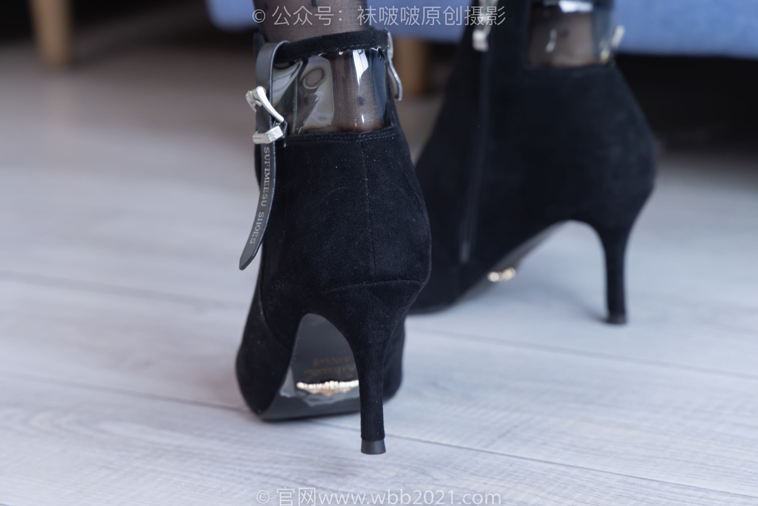 图片[13]-[BoBoSocks袜啵啵]NO.352 稚予-短靴、波点黑丝[145P] – 速更版-美库