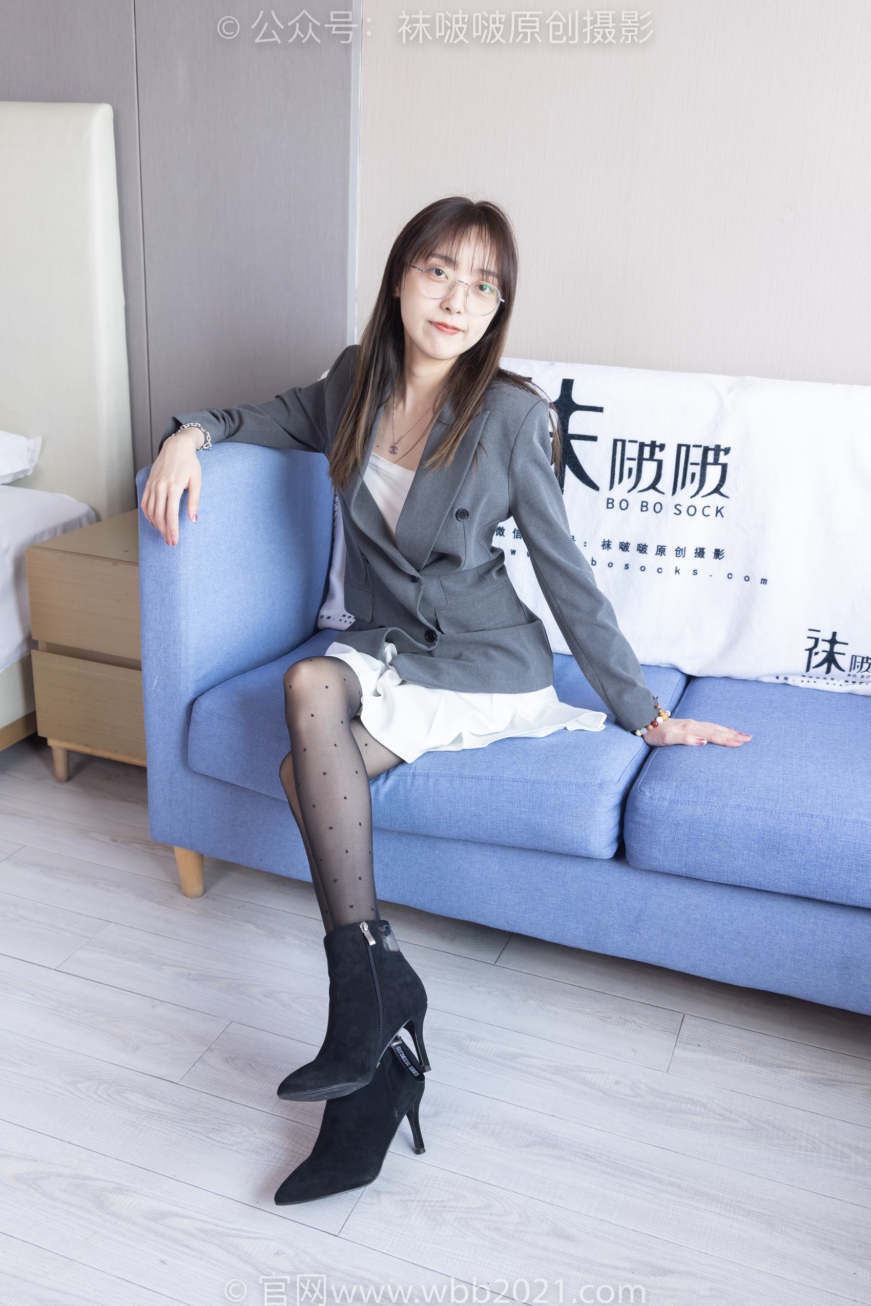 图片[28]-[BoBoSocks袜啵啵]NO.352 稚予-短靴、波点黑丝[145P] – 速更版-美库