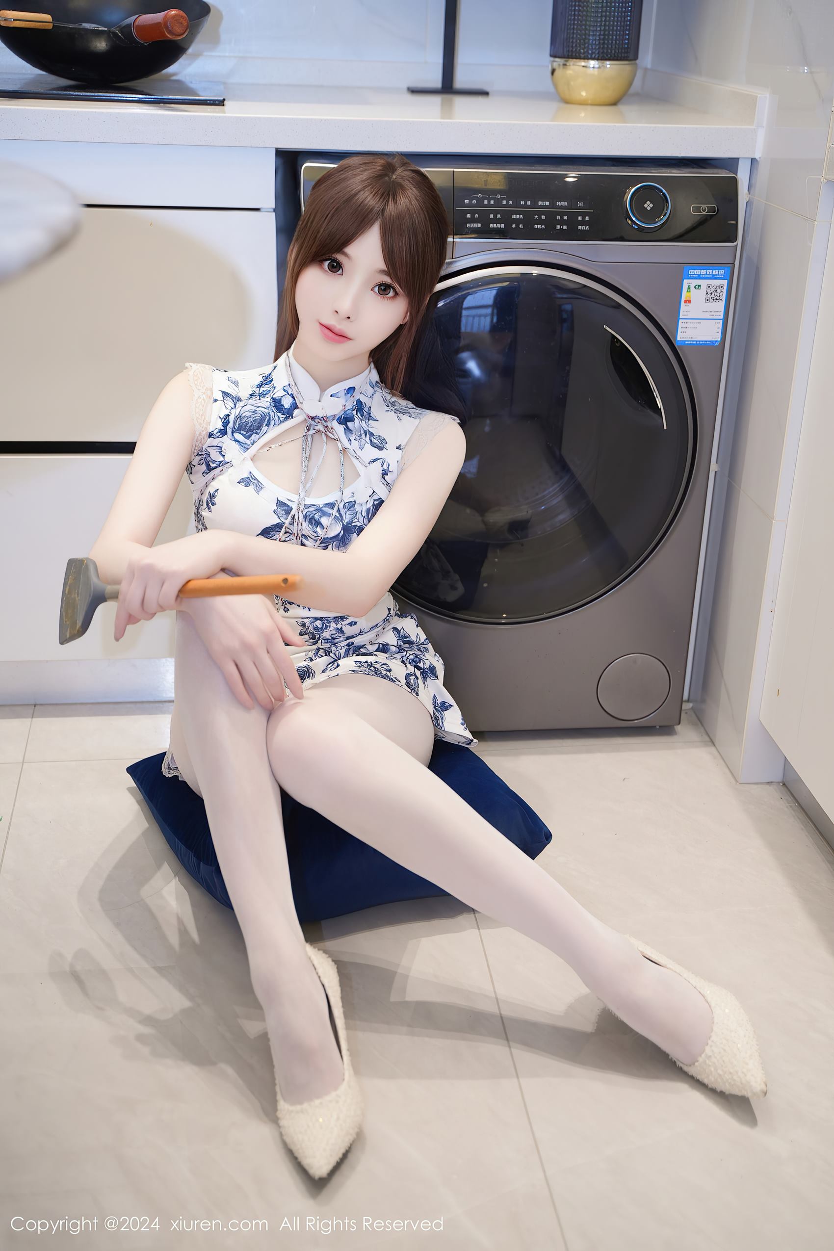 图片[14]-[Xiuren秀人网]2024.03.19 NO.8255 梦灵儿Mini 青花旗袍 [26+1P] – 速更版-美库