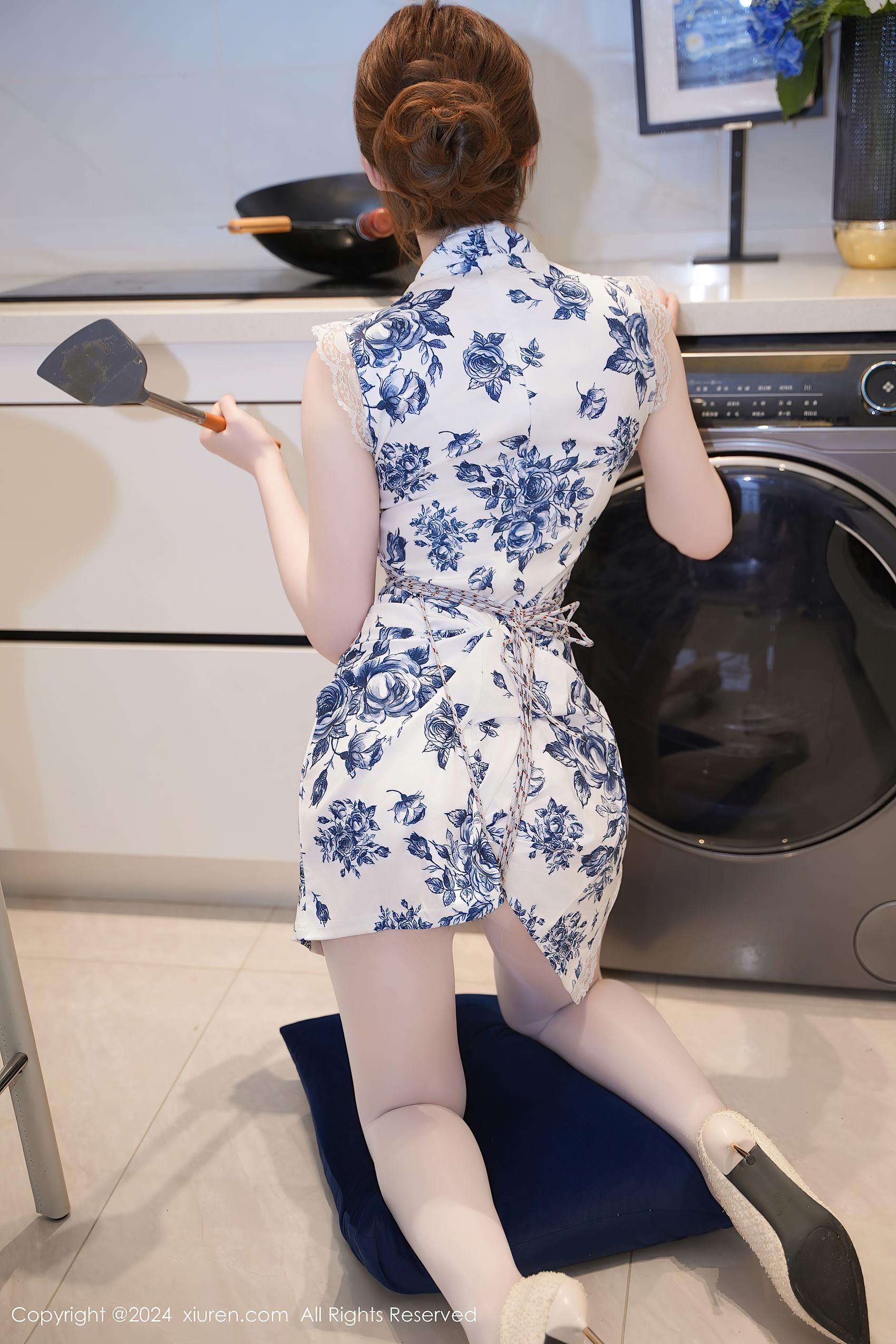 图片[18]-[Xiuren秀人网]2024.03.19 NO.8255 梦灵儿Mini 青花旗袍 [26+1P] – 速更版-美库