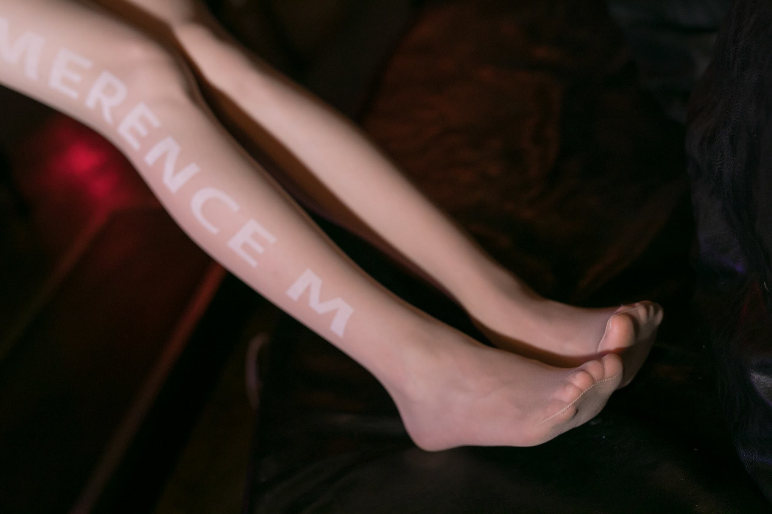 图片[22]-尤蜜丝  穿搭推广展示图集 腿控[43P] – 速更版-美库