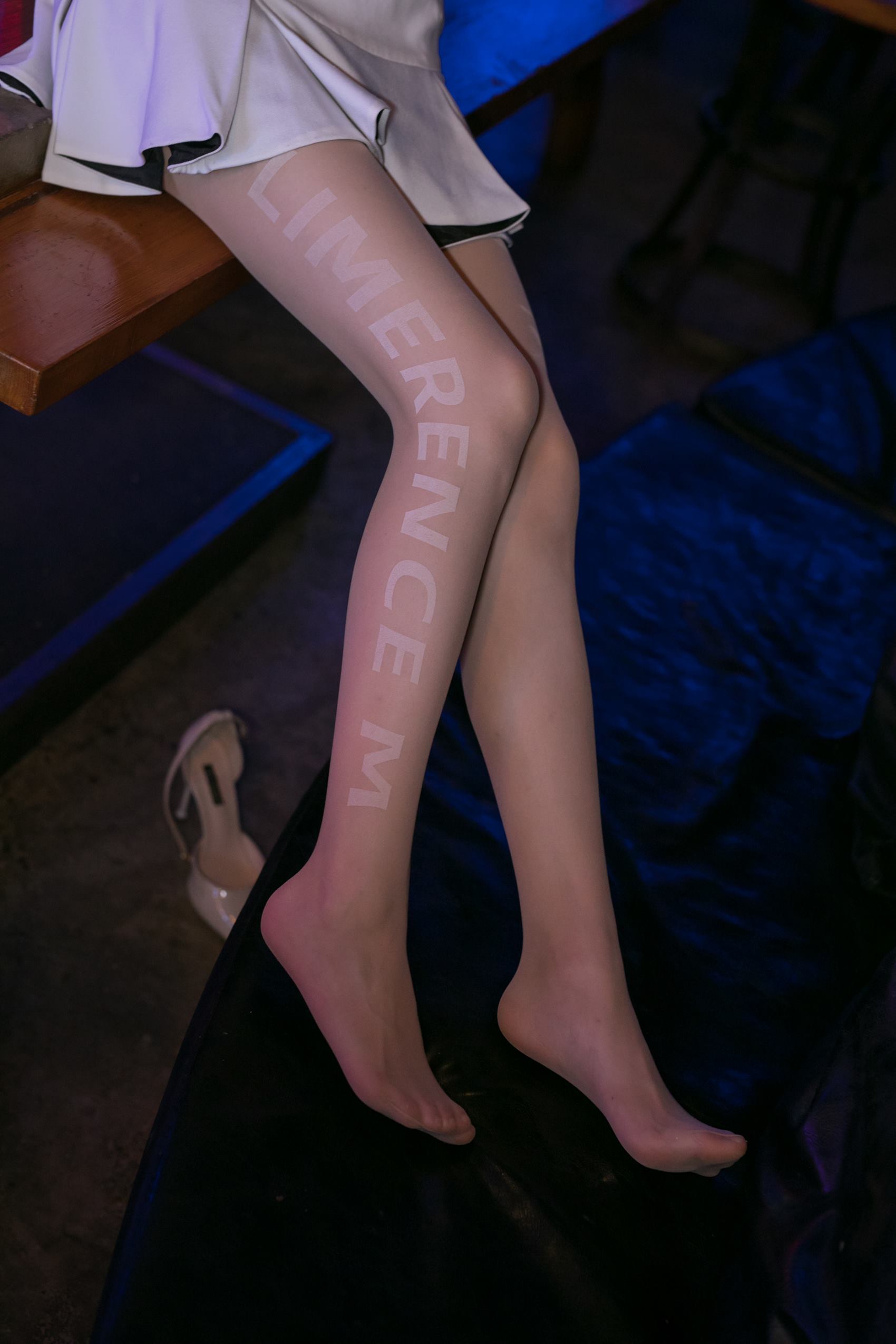 图片[21]-尤蜜丝  穿搭推广展示图集 腿控[43P] – 速更版-美库