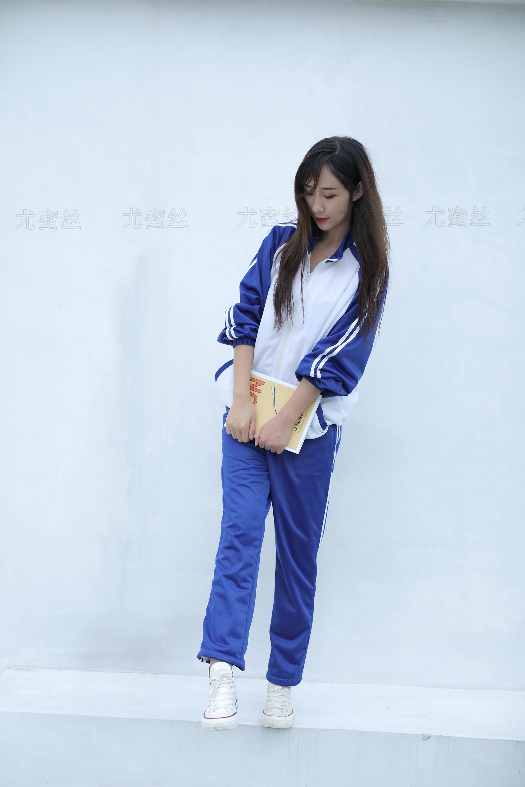 图片[46]-尤蜜丝 穿搭推广展示图集 多场景户外游[139P] – 速更版-美库