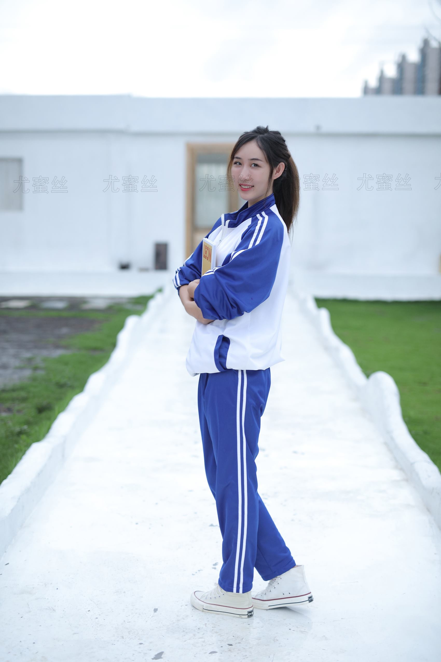 图片[49]-尤蜜丝 穿搭推广展示图集 多场景户外游[139P] – 速更版-美库