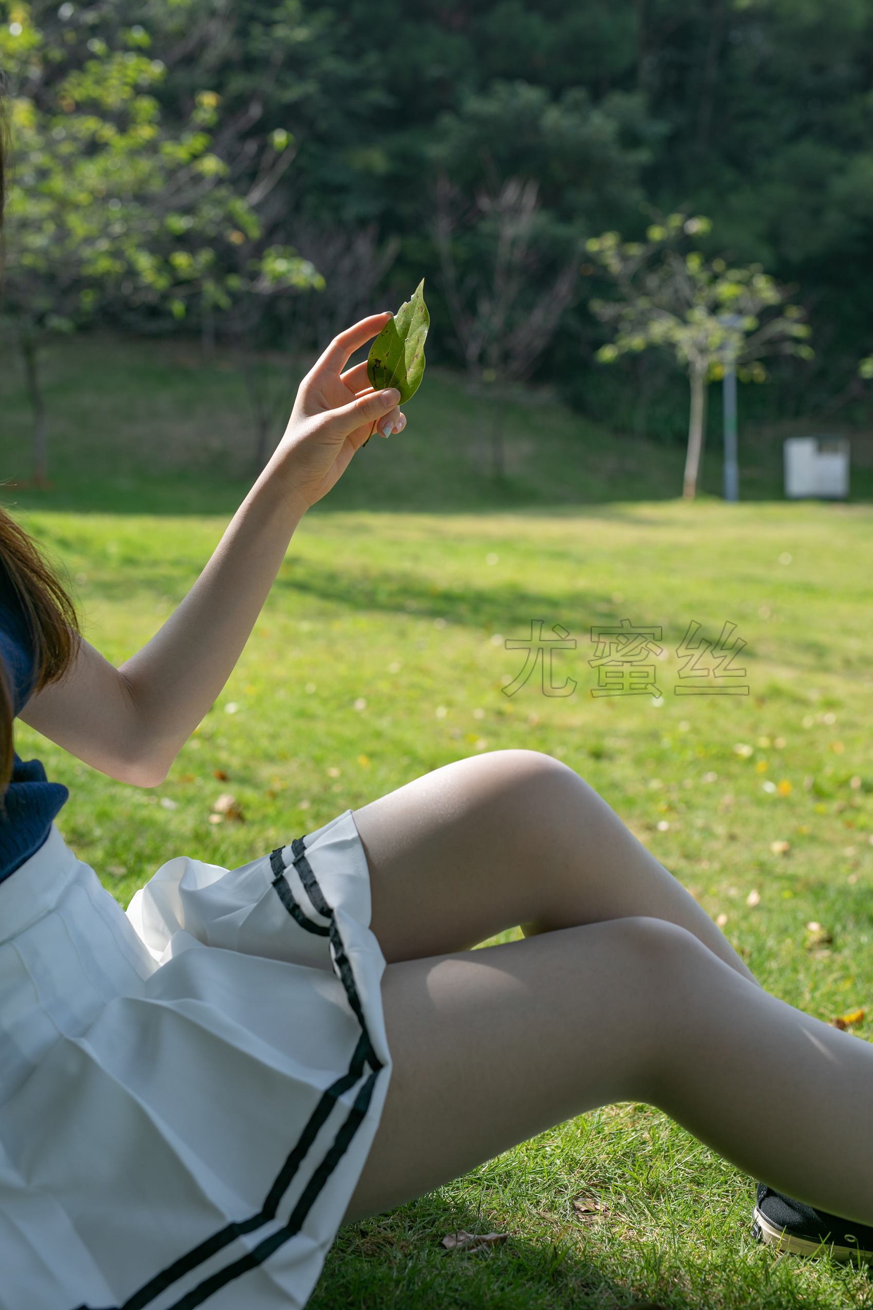 图片[19]-[尤蜜丝]尤蜜丝  穿搭推广展示图集 像个孩子一样的淘气[209P] – 速更版-美库