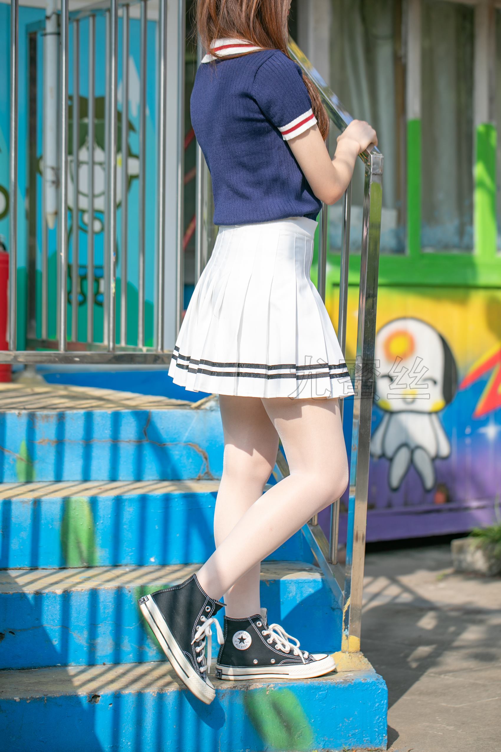 图片[75]-[尤蜜丝]尤蜜丝  穿搭推广展示图集 像个孩子一样的淘气[209P] – 速更版-美库