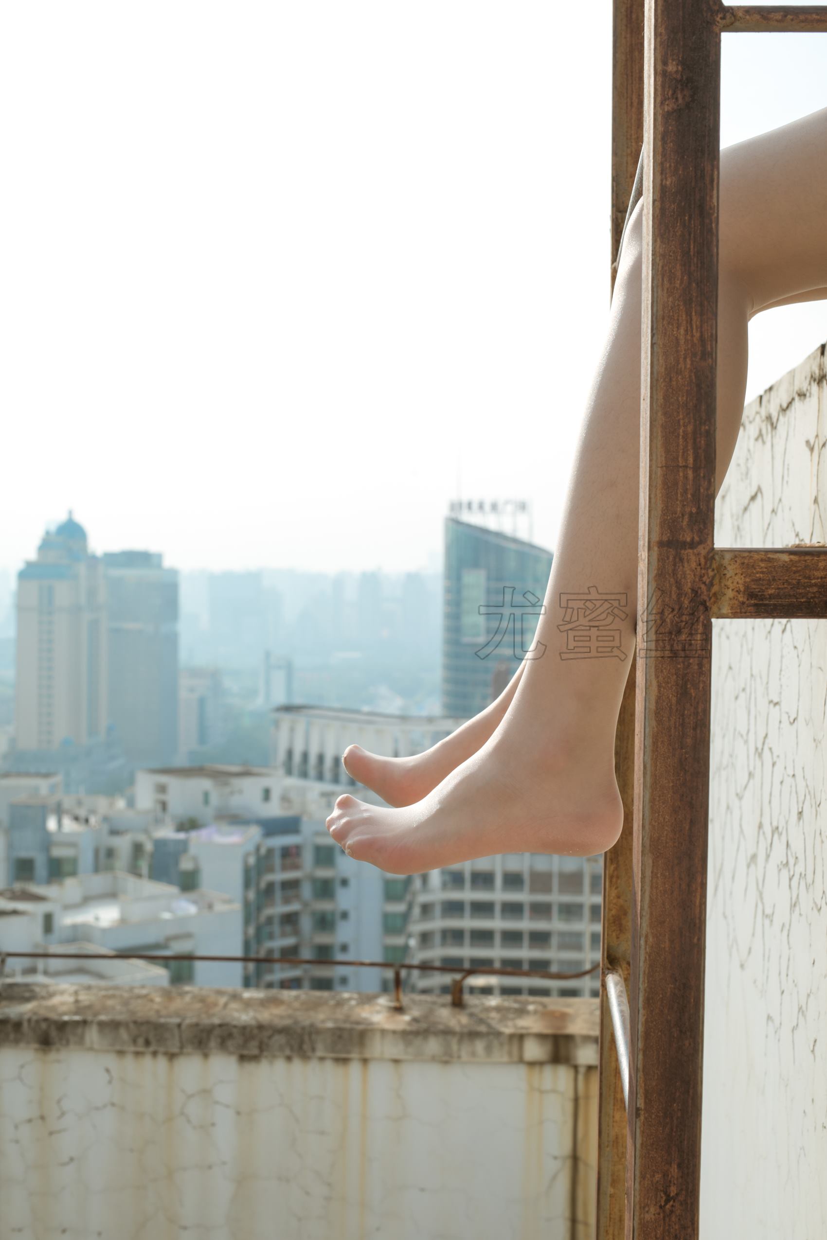 图片[84]-[尤蜜丝]尤蜜丝  穿搭推广展示图集 像个孩子一样的淘气[209P] – 速更版-美库