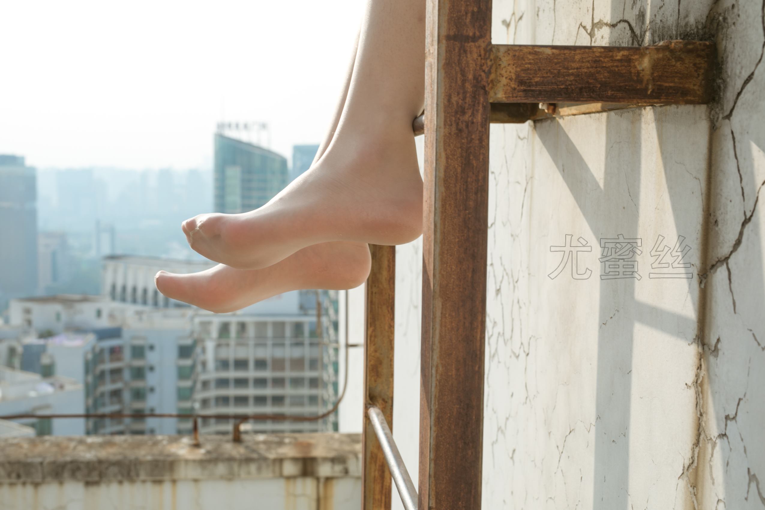 图片[88]-[尤蜜丝]尤蜜丝  穿搭推广展示图集 像个孩子一样的淘气[209P] – 速更版-美库