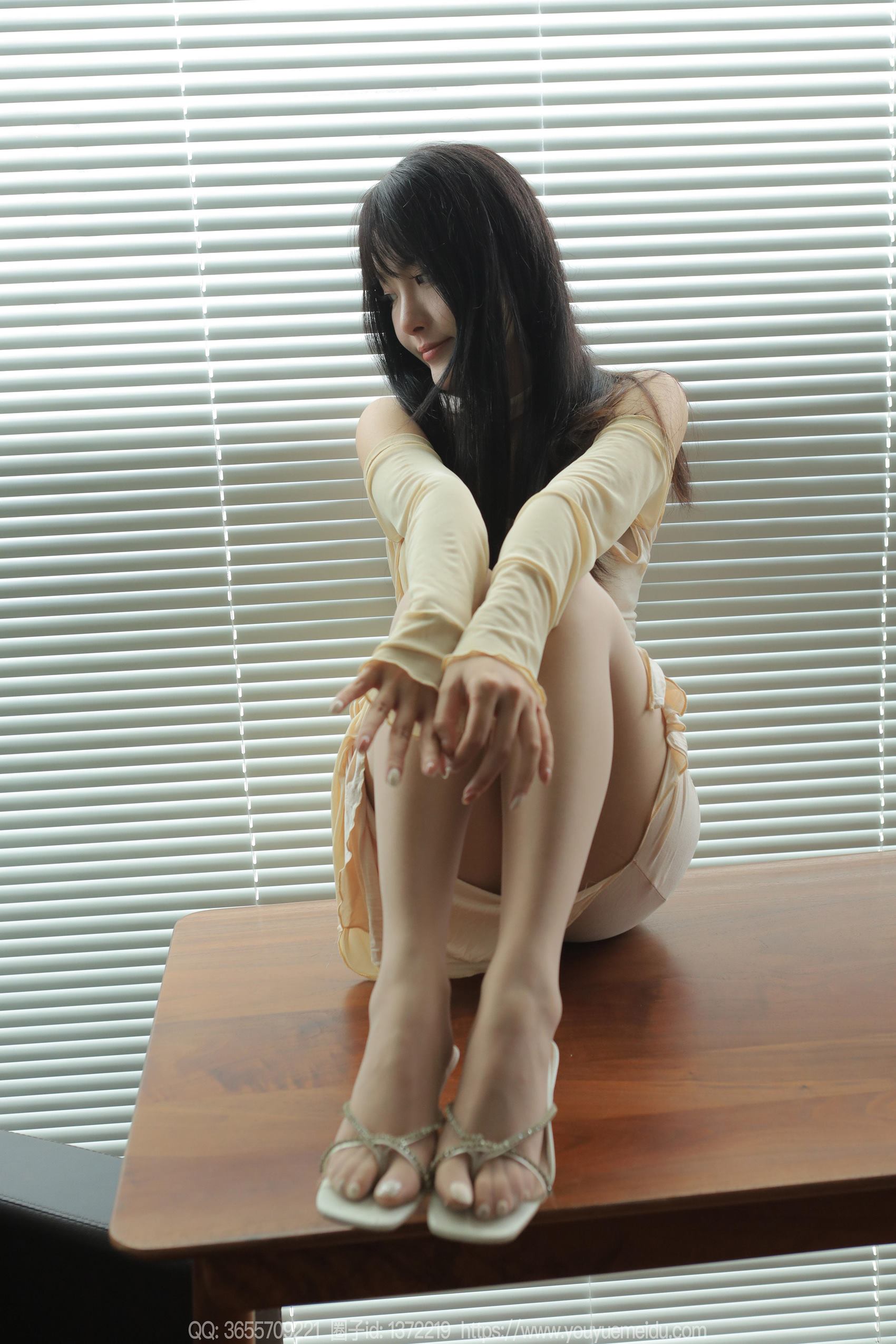 图片[47]-[IESS异思趣向] 2024.02.23 丝享家1672：婉萍《黄色包臀裙（上）》[61P] – 速更版-美库