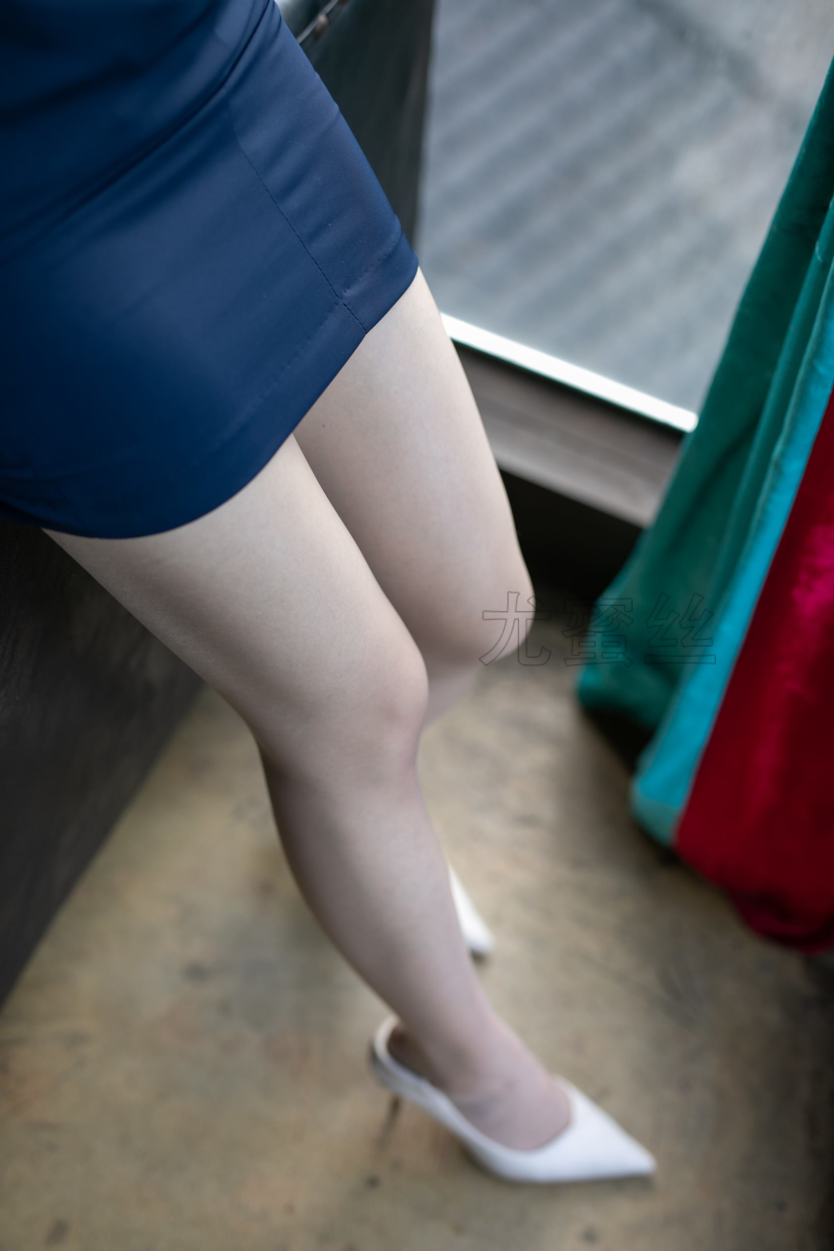 图片[23]-尤蜜丝 穿搭推广展示图集 室内室外天台 [95P] – 速更版-美库