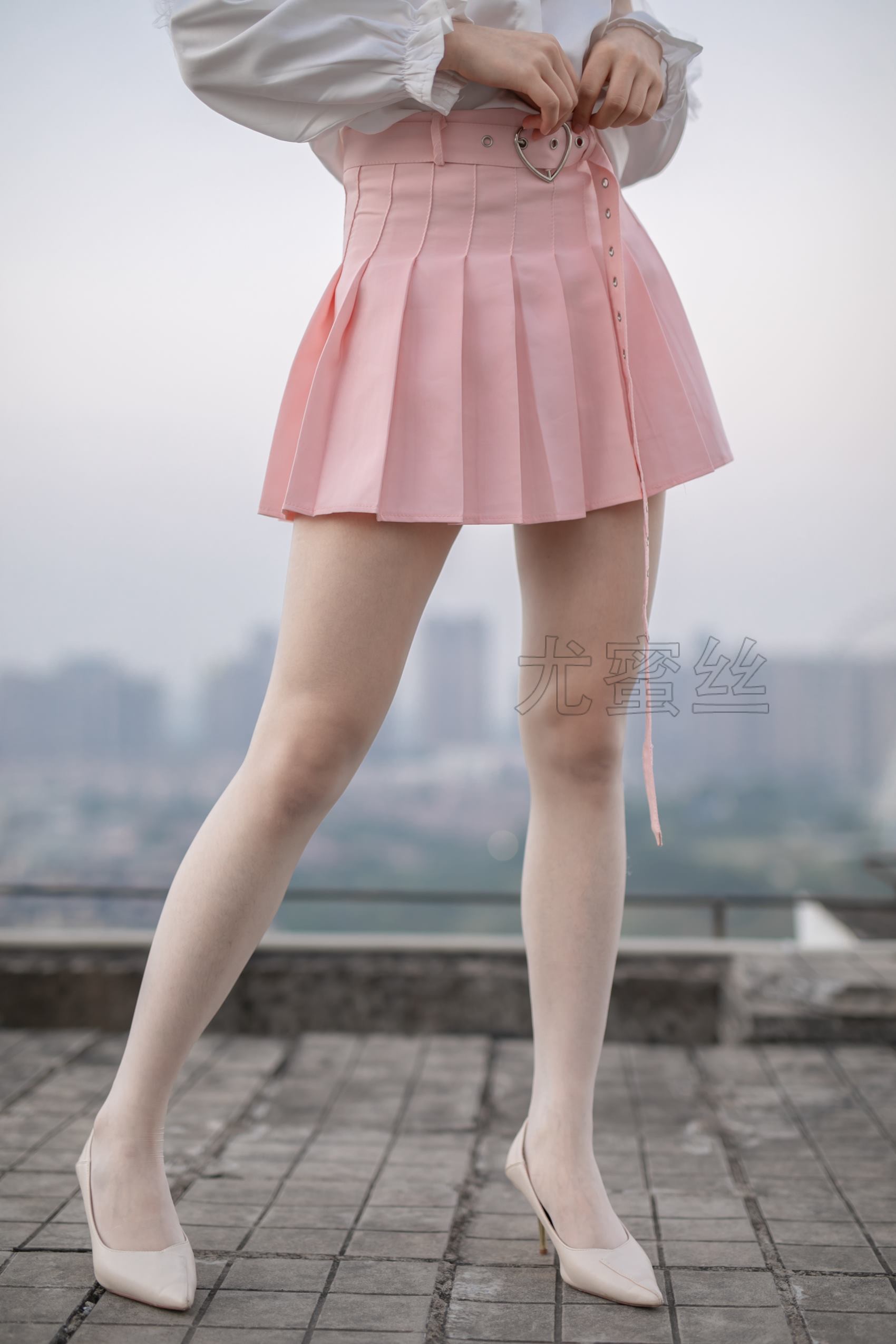 图片[36]-尤蜜丝 穿搭推广展示图集 室内室外天台 [95P] – 速更版-美库