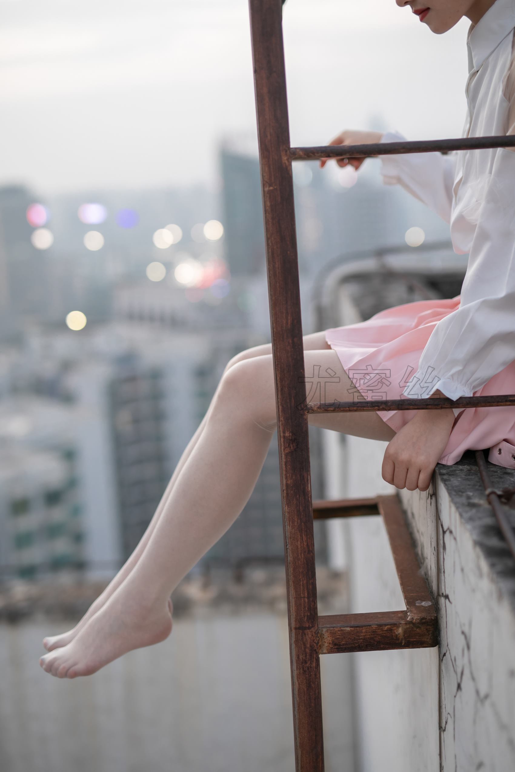 图片[55]-尤蜜丝 穿搭推广展示图集 室内室外天台 [95P] – 速更版-美库