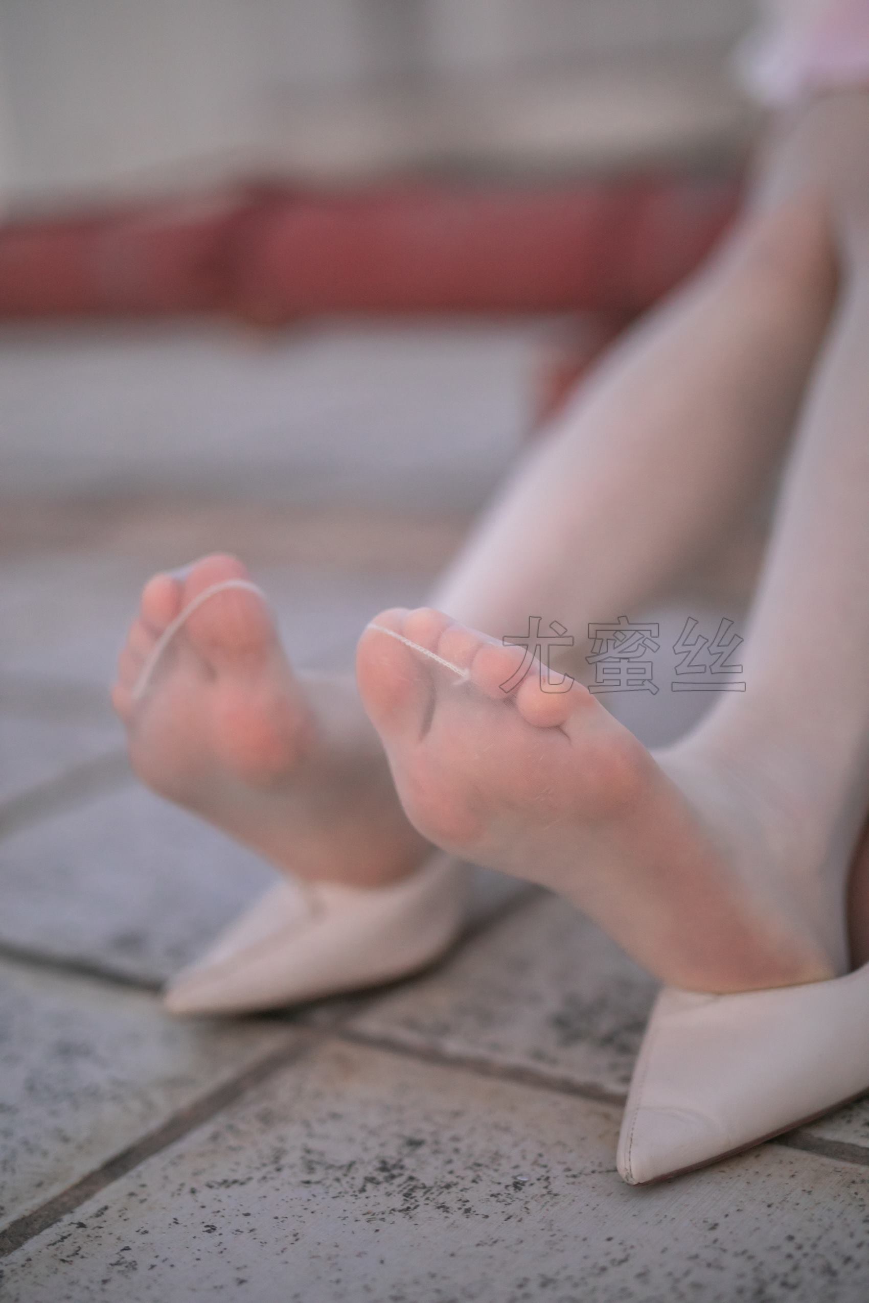 图片[64]-尤蜜丝 穿搭推广展示图集 室内室外天台 [95P] – 速更版-美库