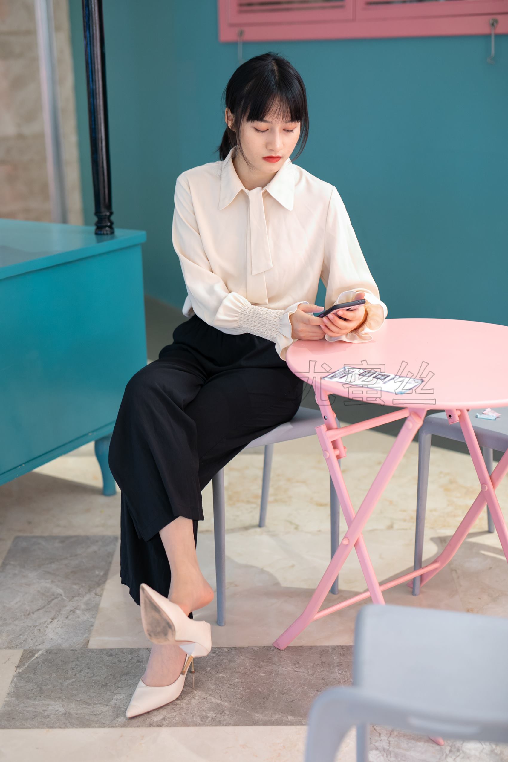 图片[80]-尤蜜丝 穿搭推广展示图集 室内室外天台 [95P] – 速更版-美库