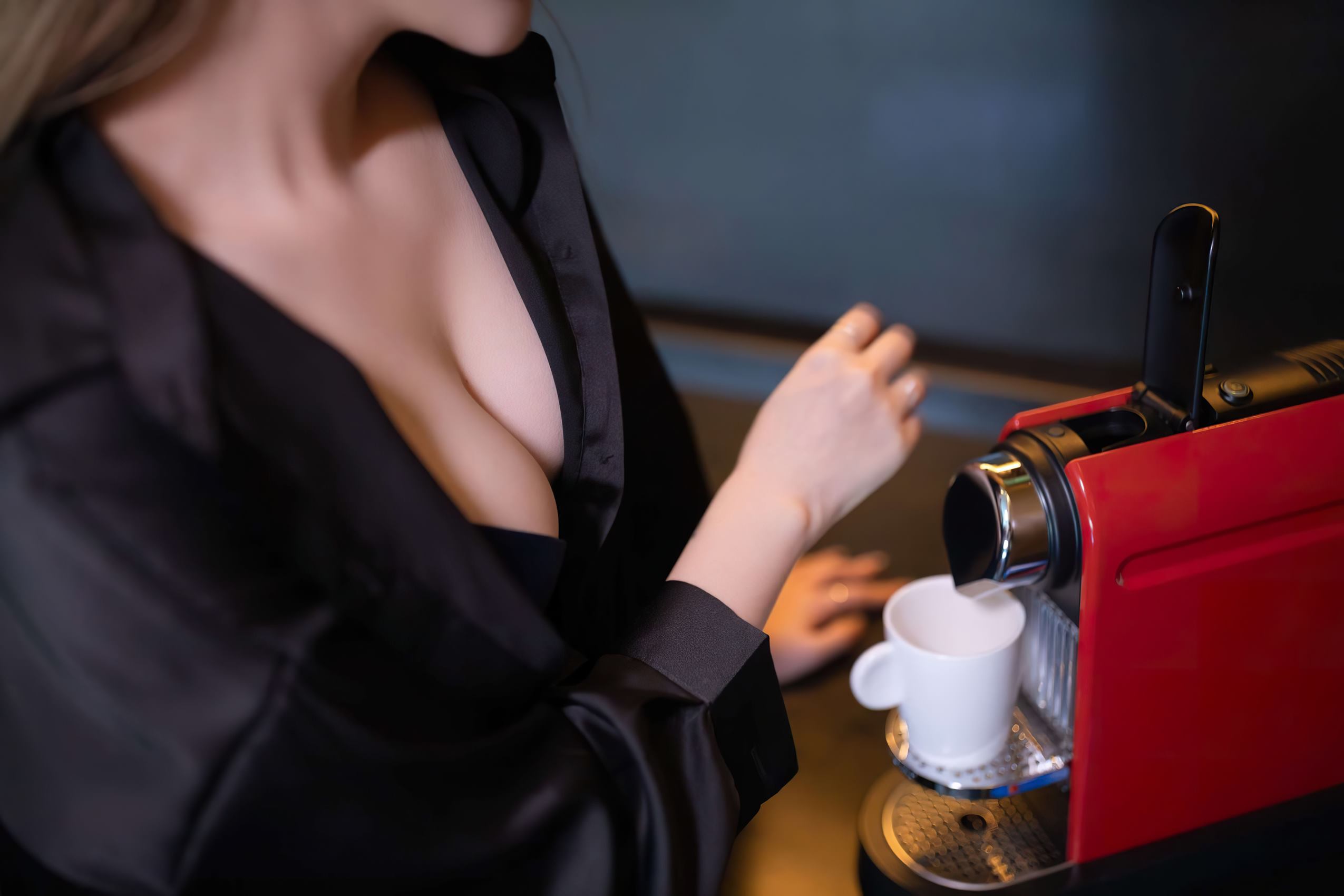 图片[16]-秀人内购@鱼子酱Fish-内部私购《巧克力》[58P] – 速更版-美库