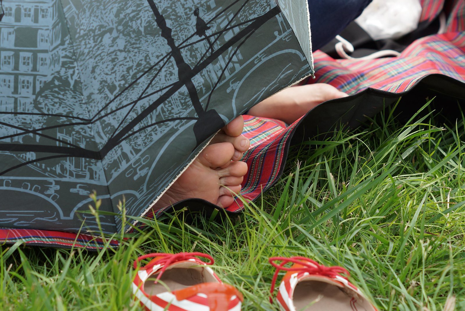 图片[40]-自由摄影 No.122 瞬间的永恒，两个MM完全不知 [51P] – 速更版-美库