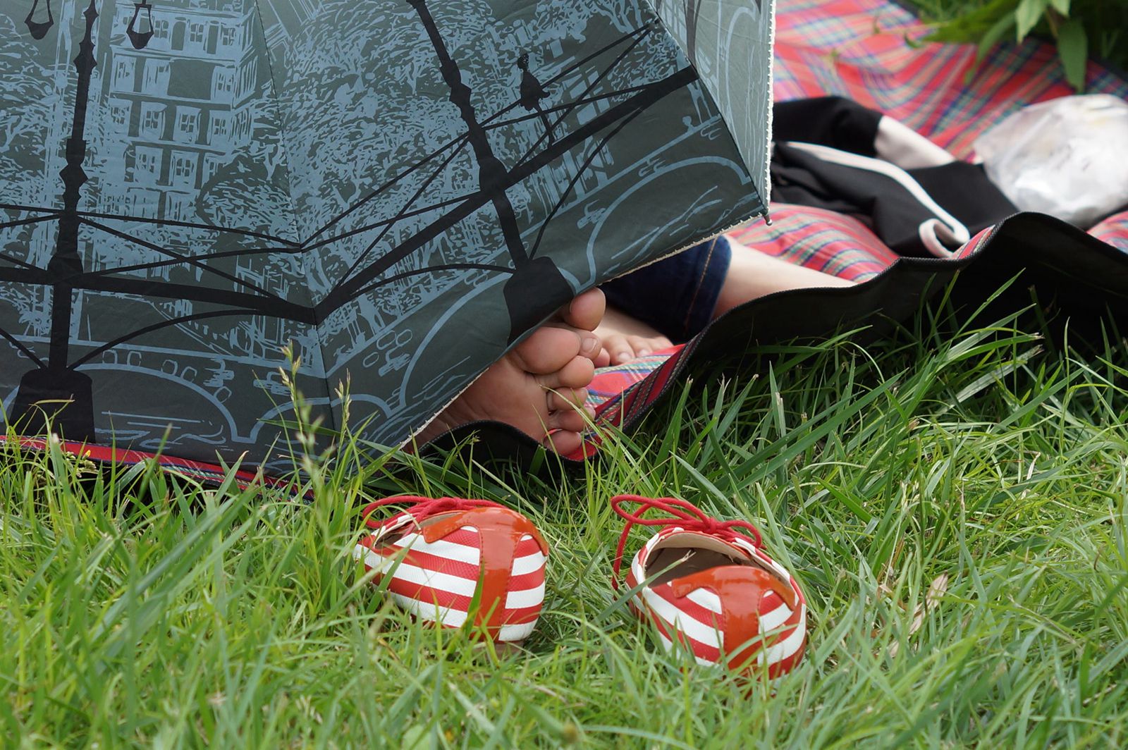 图片[41]-自由摄影 No.122 瞬间的永恒，两个MM完全不知 [51P] – 速更版-美库