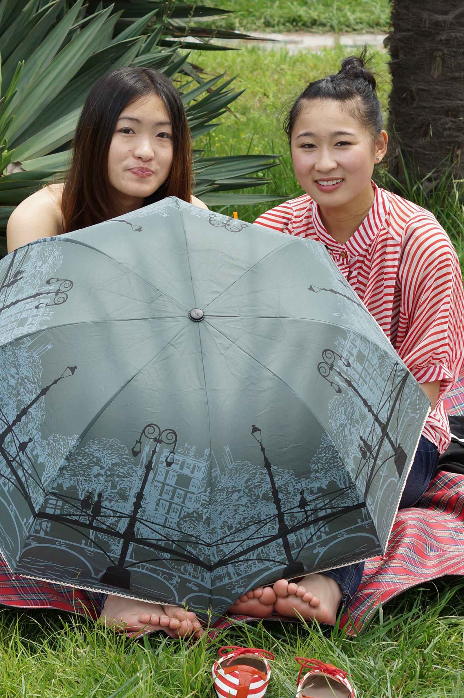 图片[44]-自由摄影 No.122 瞬间的永恒，两个MM完全不知 [51P] – 速更版-美库