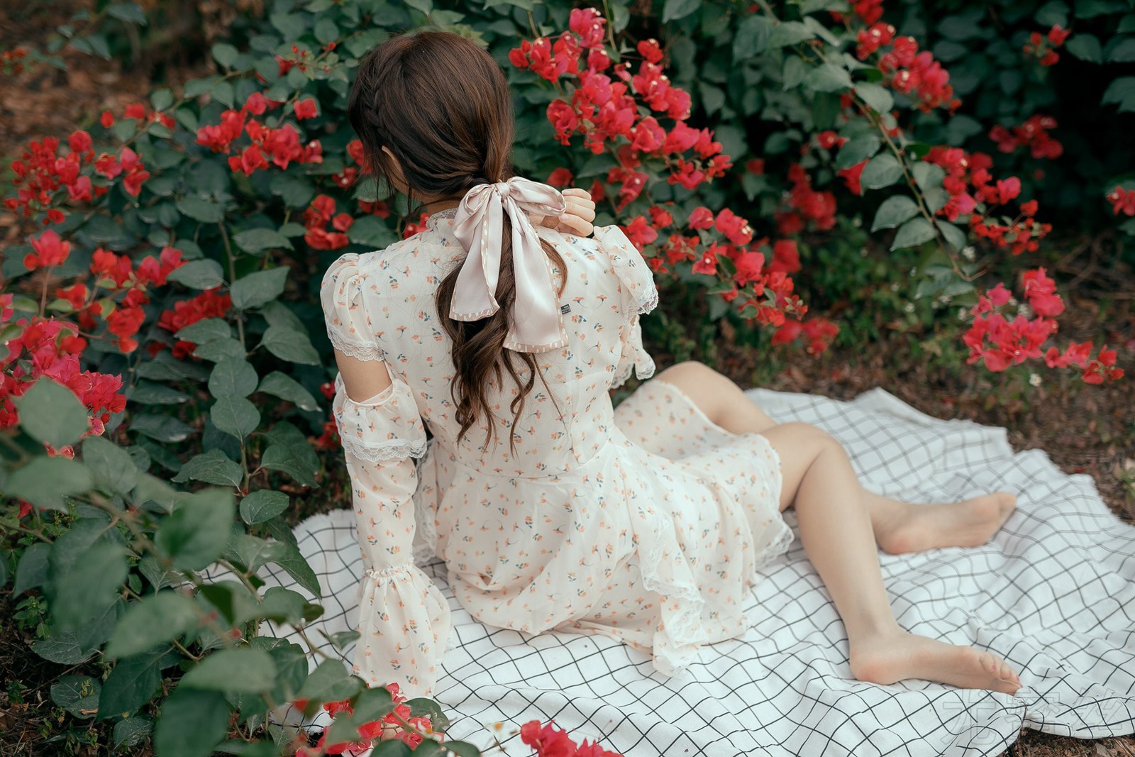 图片[22]-尤蜜丝 NO.041 穿搭推广展示图集 野花香[30P] – 速更版-美库