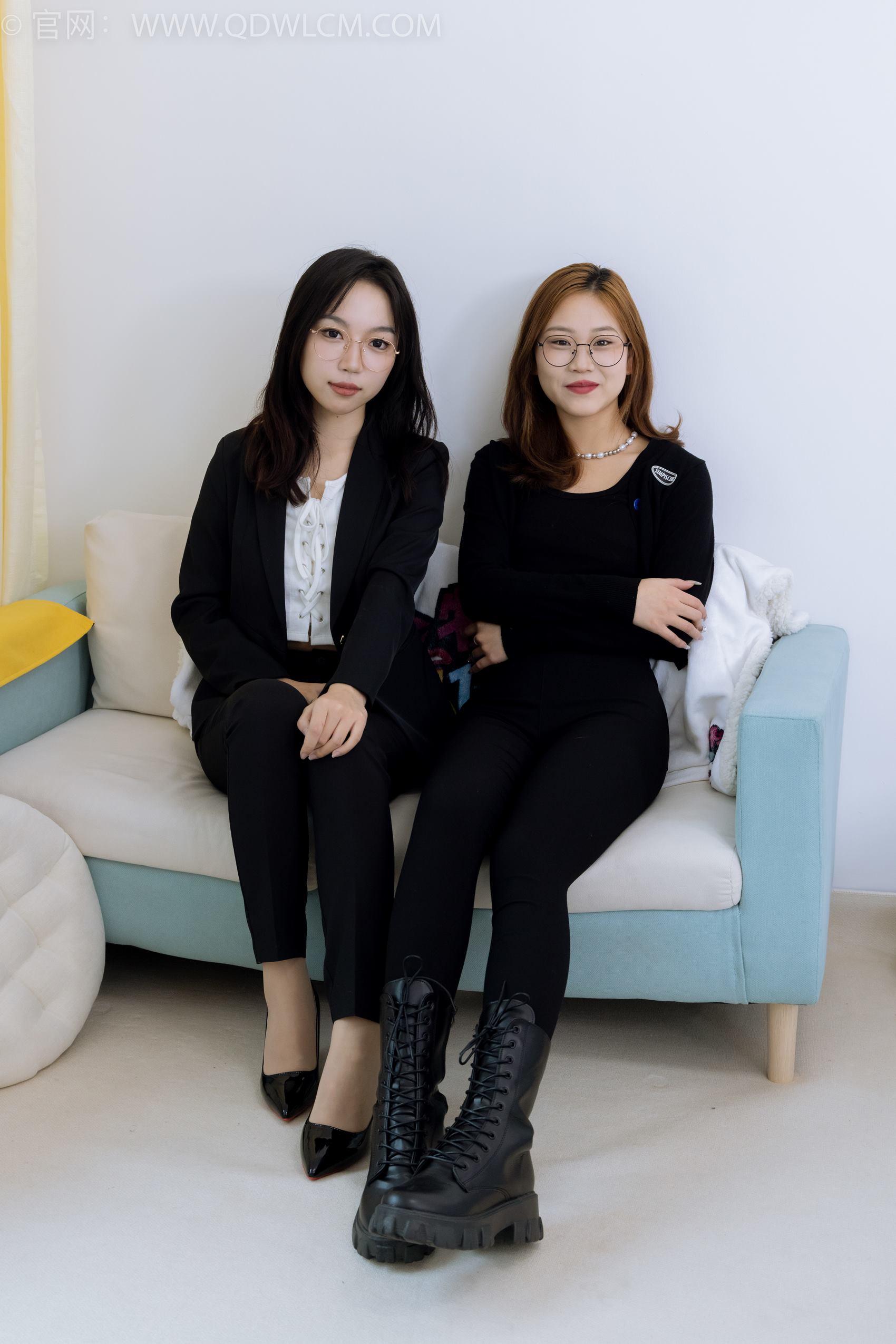 图片[13]-物恋传媒 NO.1901 纱纱&桃桃-马丁靴、高跟鞋、肉丝、裸足[170P] – 速更版-美库