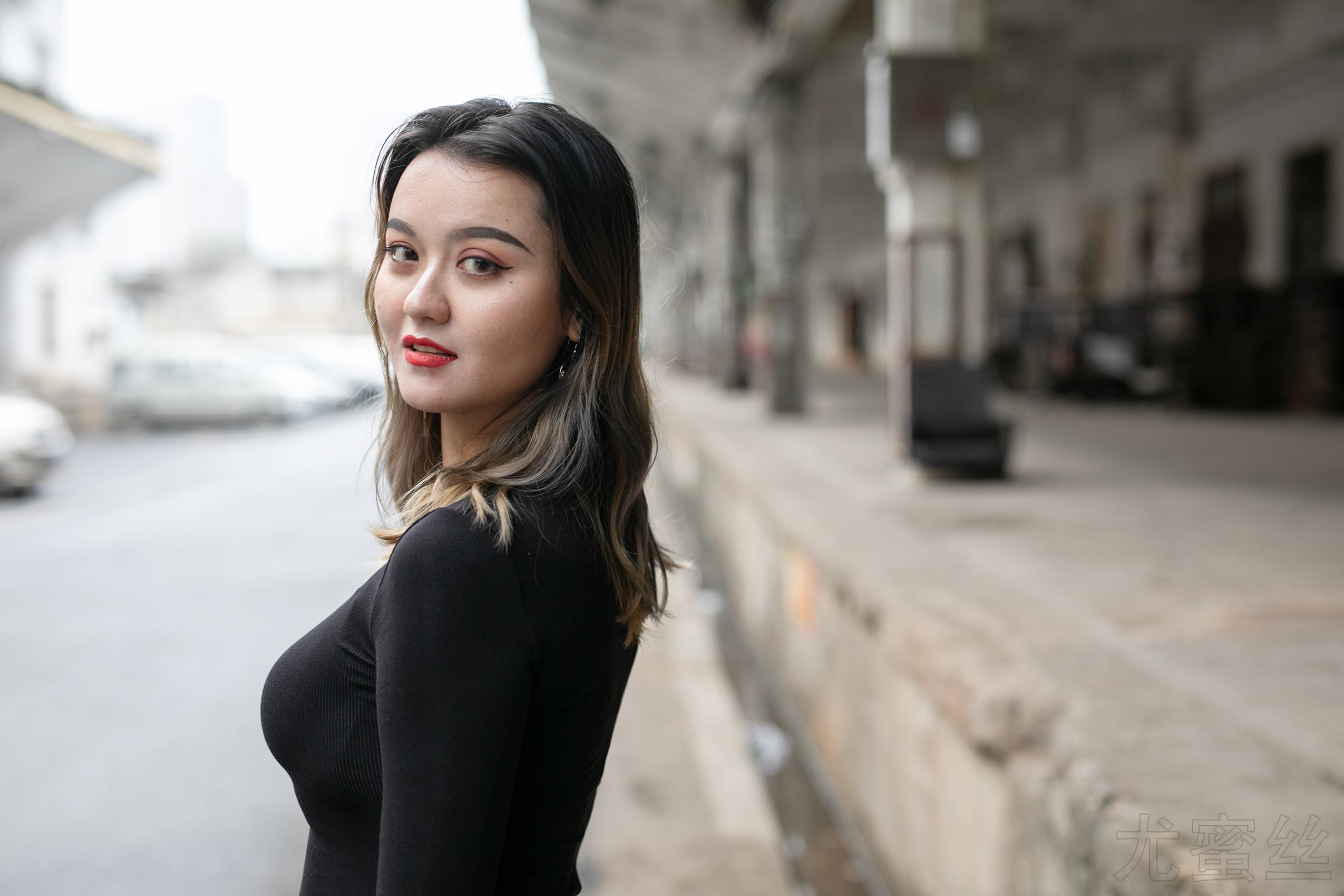 图片[18]-尤蜜丝 穿搭推广展示图集 记忆中的老宅[54P] – 速更版-美库