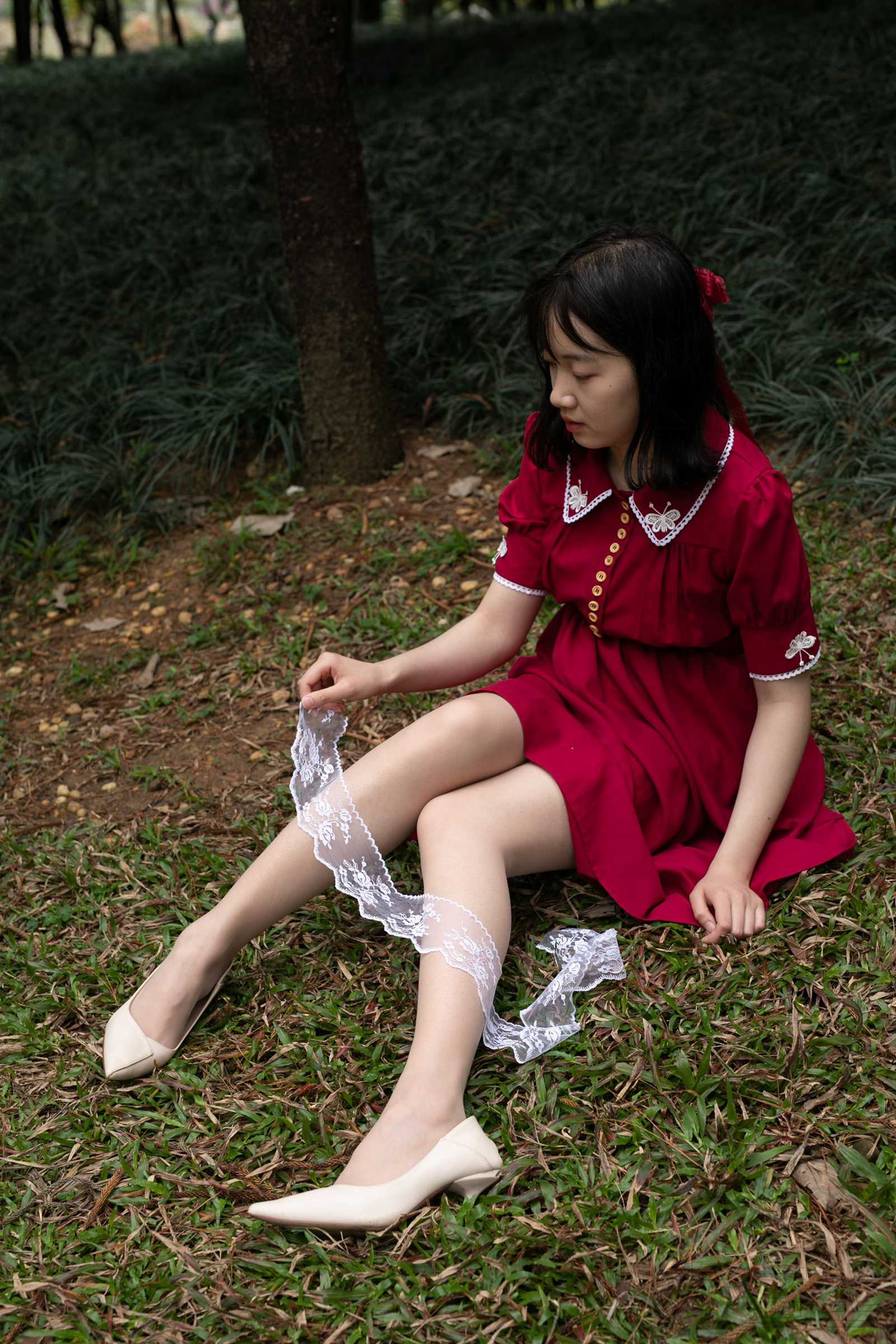 图片[21]-尤蜜丝 穿搭推广展示图集 红裙森林[55P] – 速更版-美库