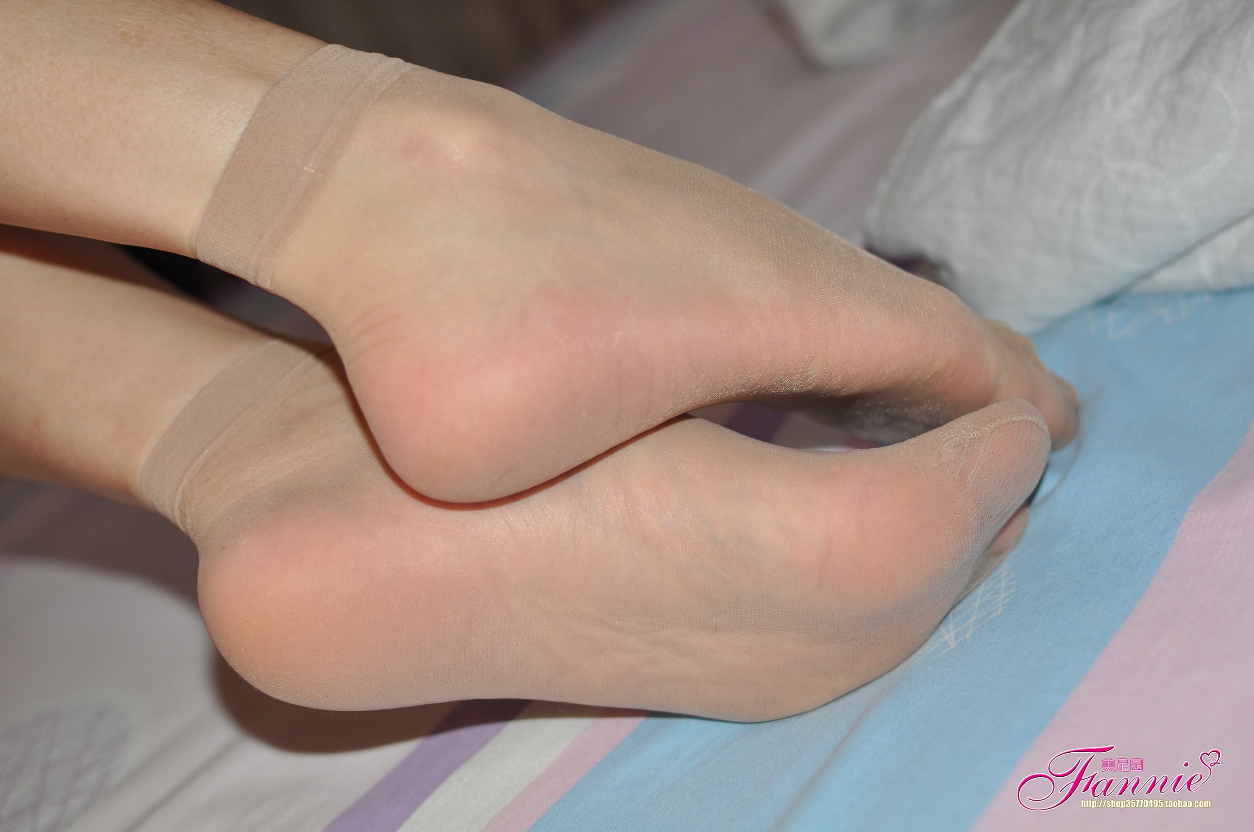 图片[67]-Fannie芬妮每足园 No.404 肉丝特写5[77P] – 速更版-美库