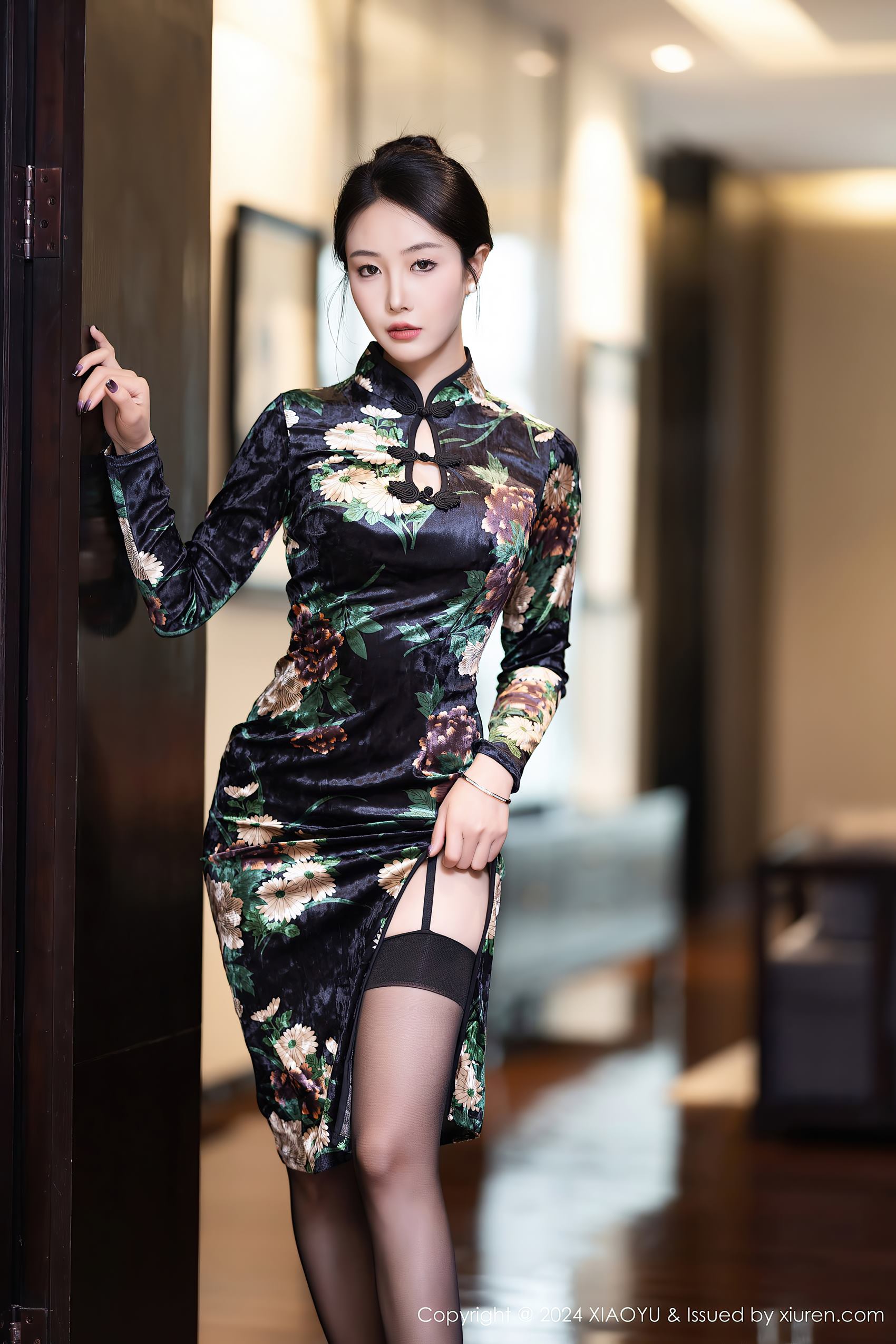 图片[35]-[XIAOYU语画界]2024.03.12 VOL.1218 苏苏阿 黑色旗袍 [36+1P] – 速更版-美库