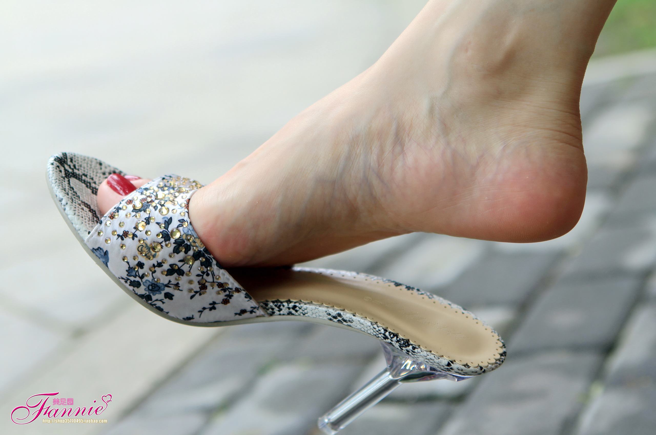 图片[38]-Fannie芬妮每足园 No.408 盛夏风华-1[54P] – 速更版-美库