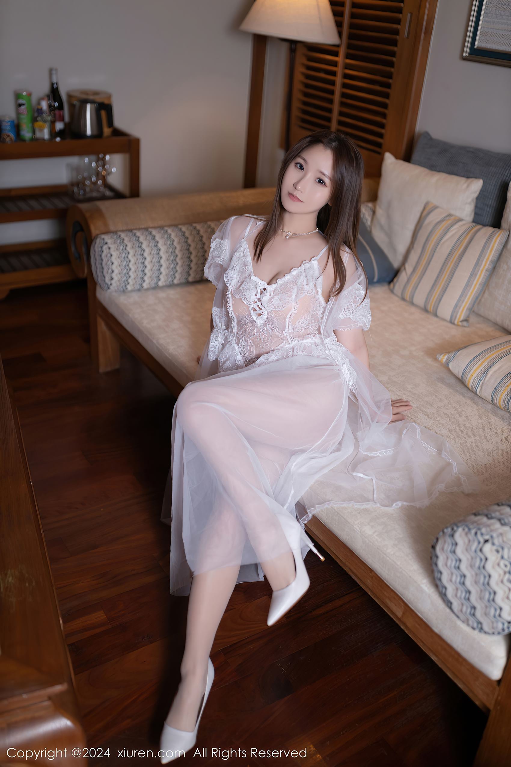 图片[10]-[Xiuren秀人网]2024.03.27 NO.8302 杏子Yada 沐浴阳光 [35+1P] – 速更版-美库