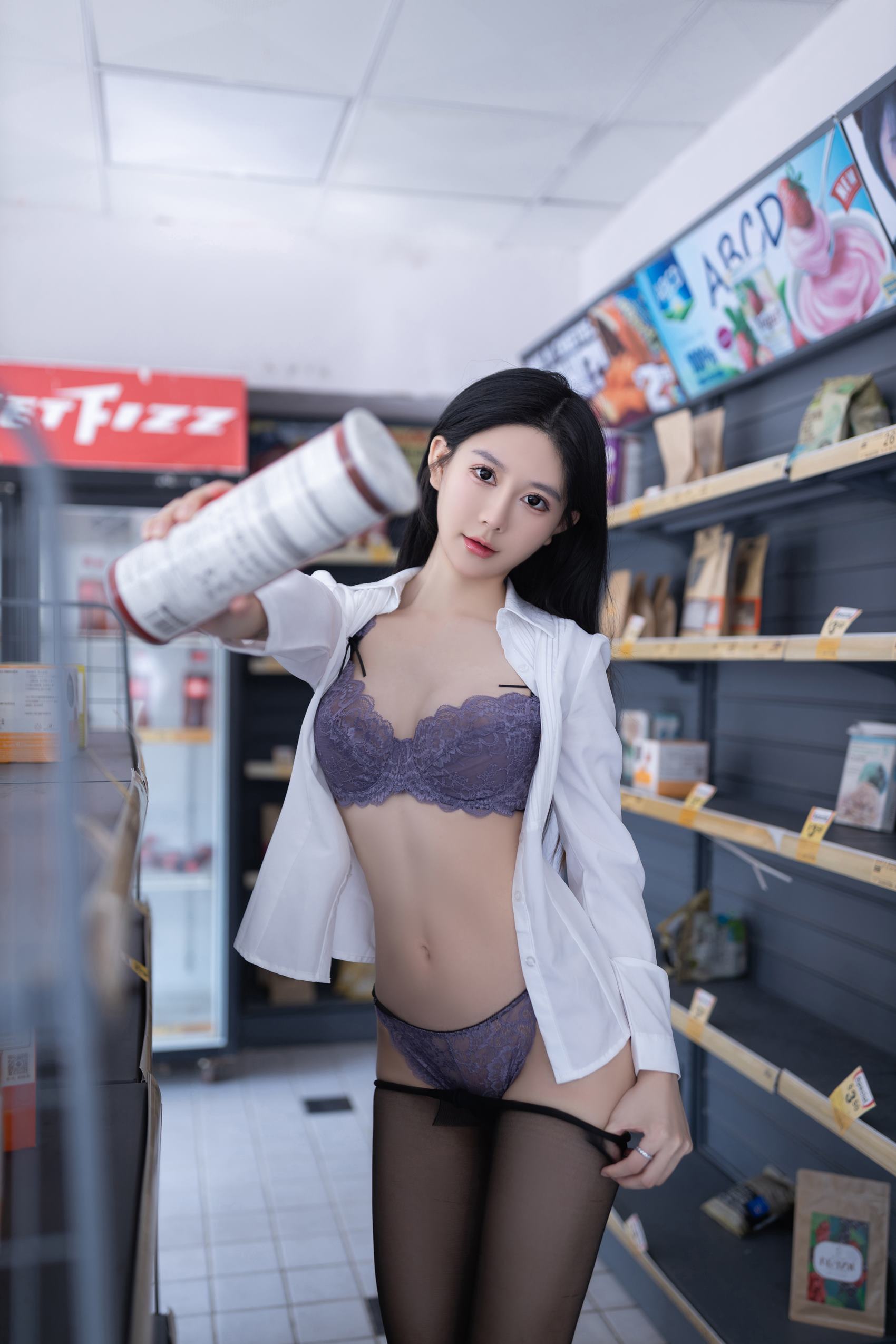 图片[53]-秀人内购@谢小蒽(幼幼)-内部私购《便利店新星》[63P] – 速更版-美库