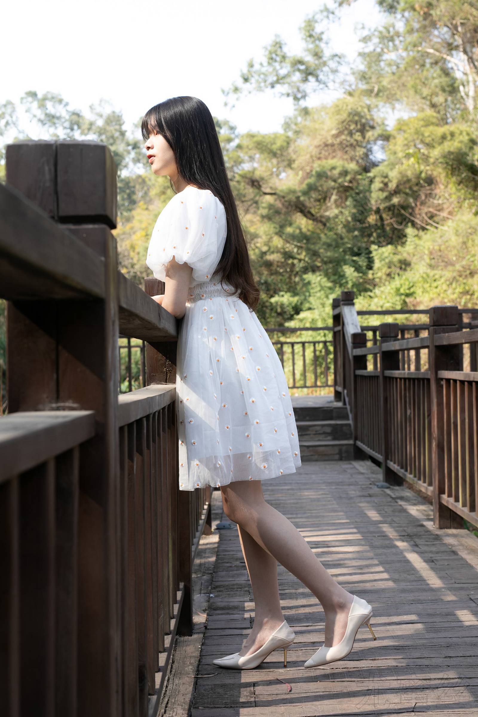 图片[13]-尤蜜丝  穿搭推广展示图集 青春的气息 [60P] – 速更版-美库