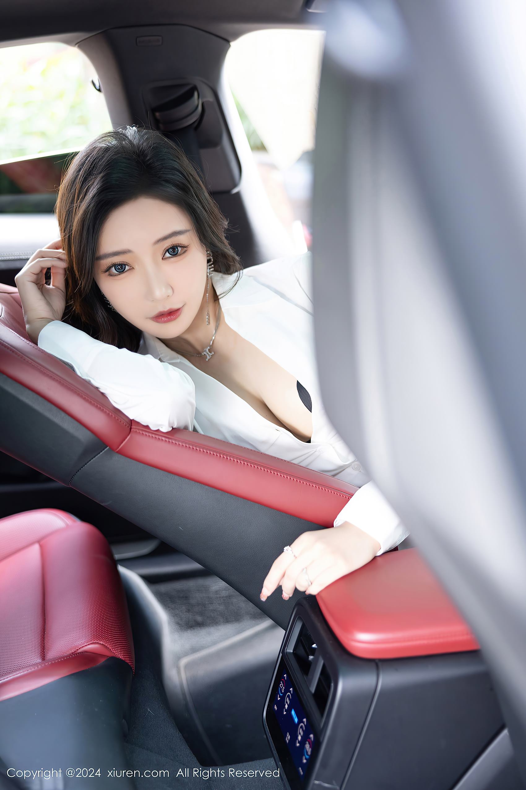 图片[54]-[Xiuren秀人网]2024.03.29 NO.8314 王馨瑶yanni 你爱我像谁 [68+1P] – 速更版-美库