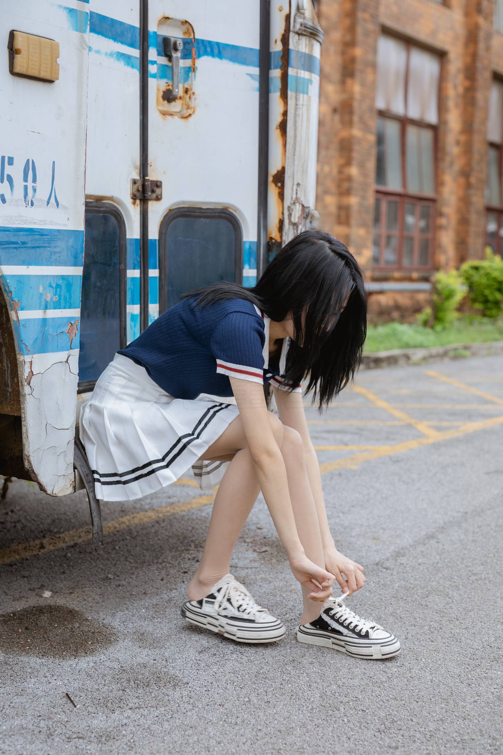 图片[30]-尤蜜丝 穿搭推广展示图集 绝对领域[51P] – 速更版-美库