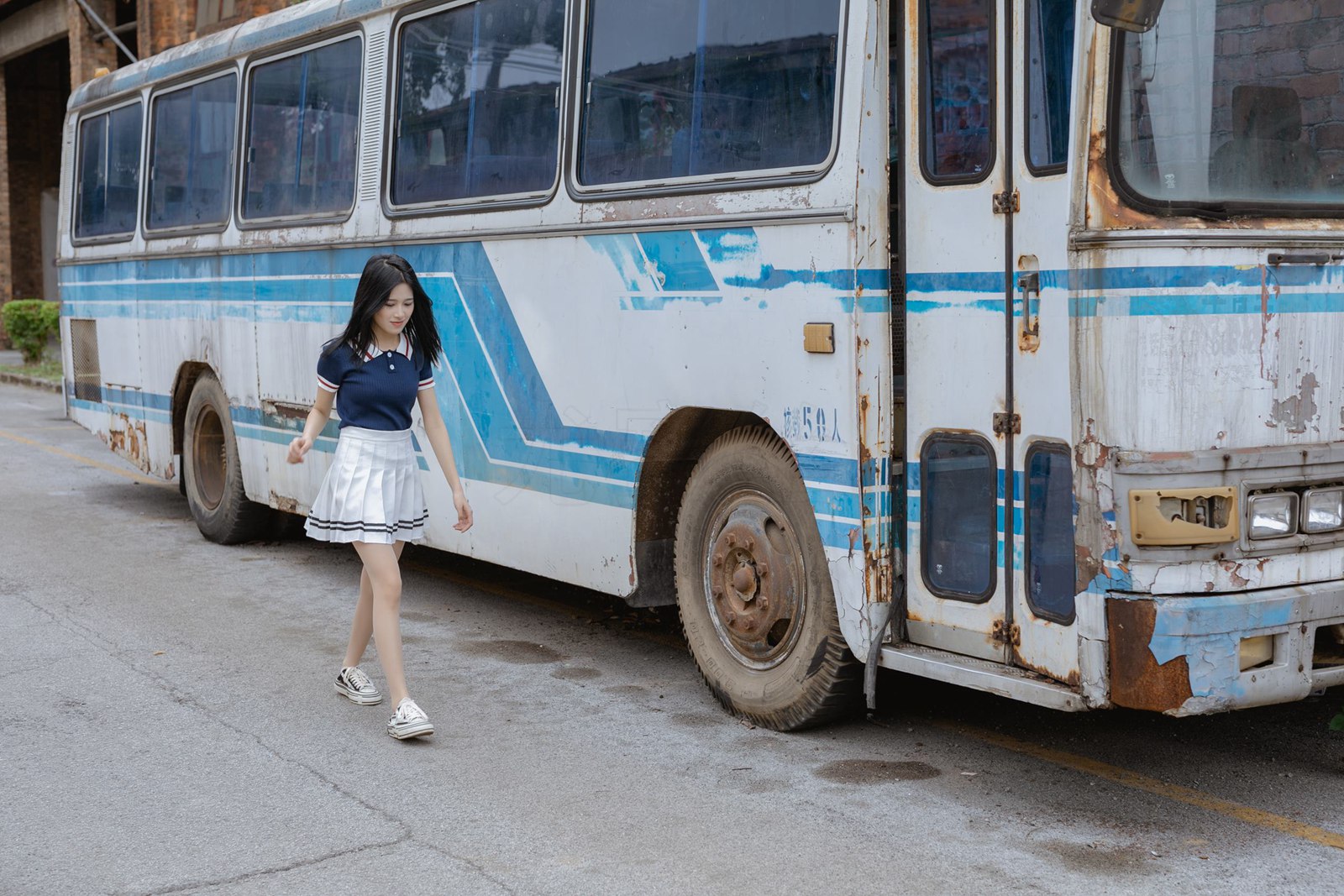 图片[44]-尤蜜丝 穿搭推广展示图集 绝对领域[51P] – 速更版-美库