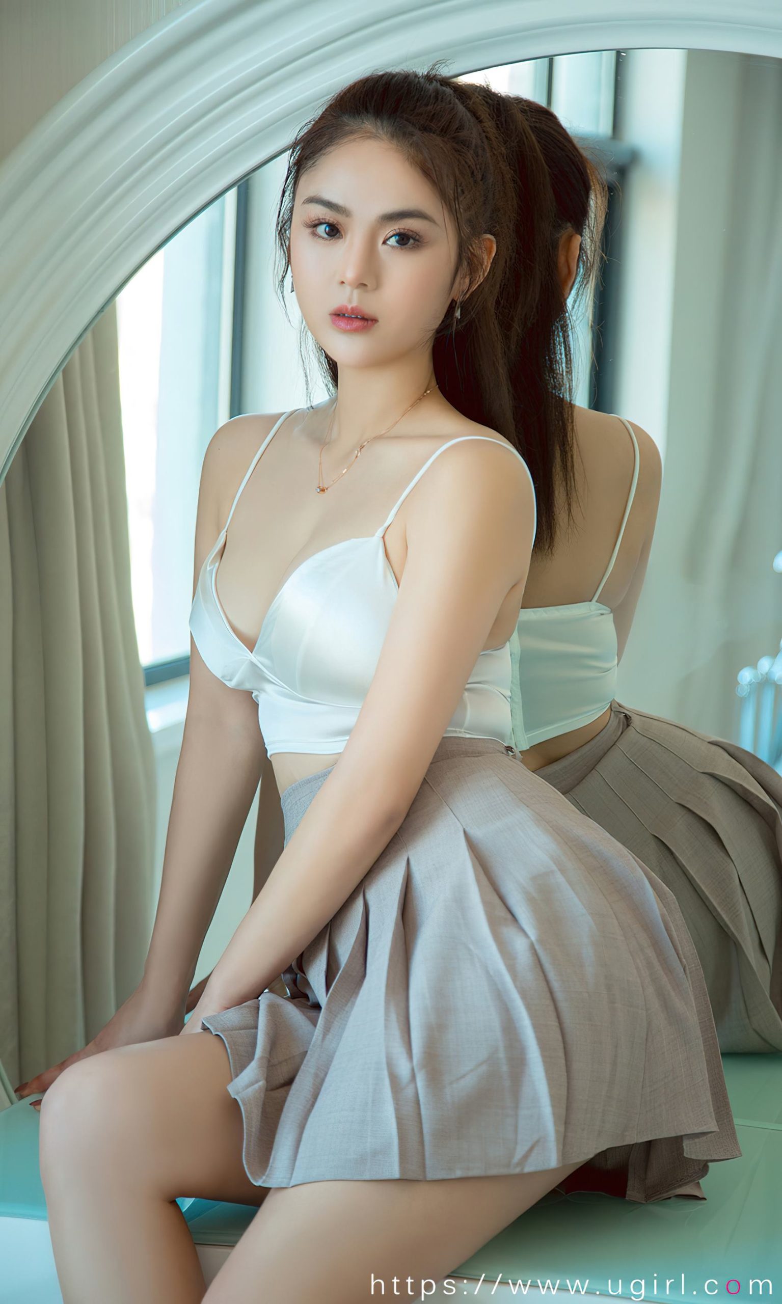 图片[35]-[爱尤物]2024 NO.2805 仍然心动 上官雪儿[35P] – 速更版-美库