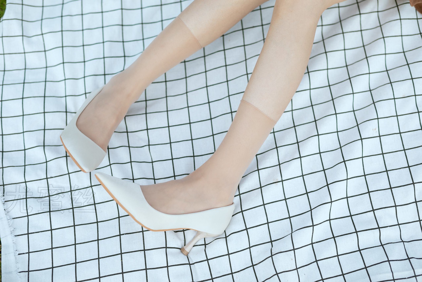 图片[99]-尤蜜丝  穿搭推广展示图集 清晨初恋 [110P] – 速更版-美库