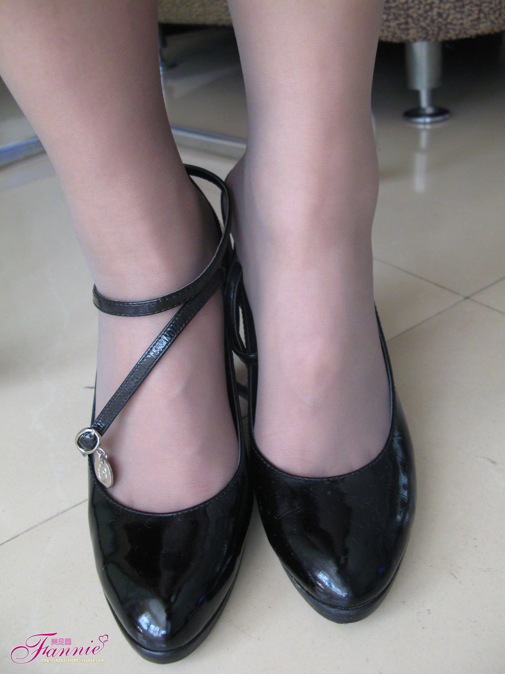 图片[56]-Fannie芬妮每足园 No.419 丝滑飘逸 暗香盈动[77P] – 速更版-美库