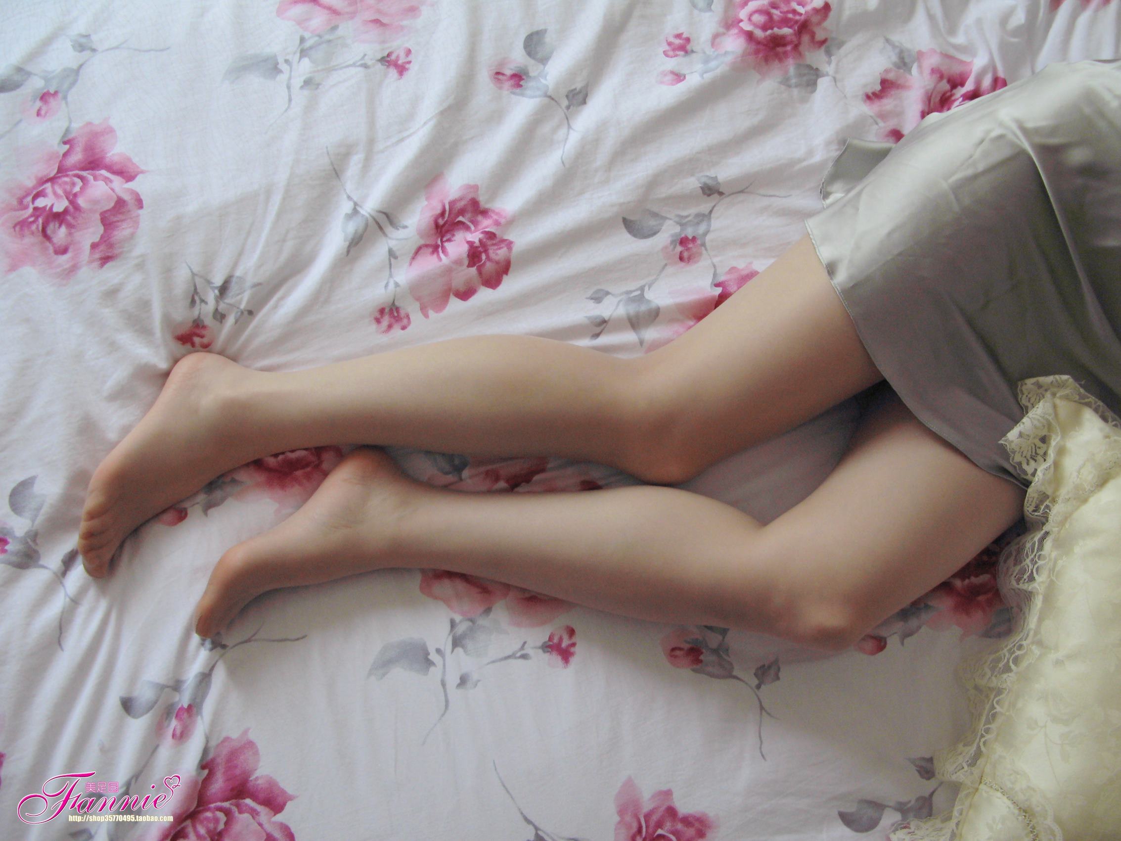 图片[21]-Fannie芬妮每足园 No.423 丝滑飘逸 暗香盈动5[62P] – 速更版-美库
