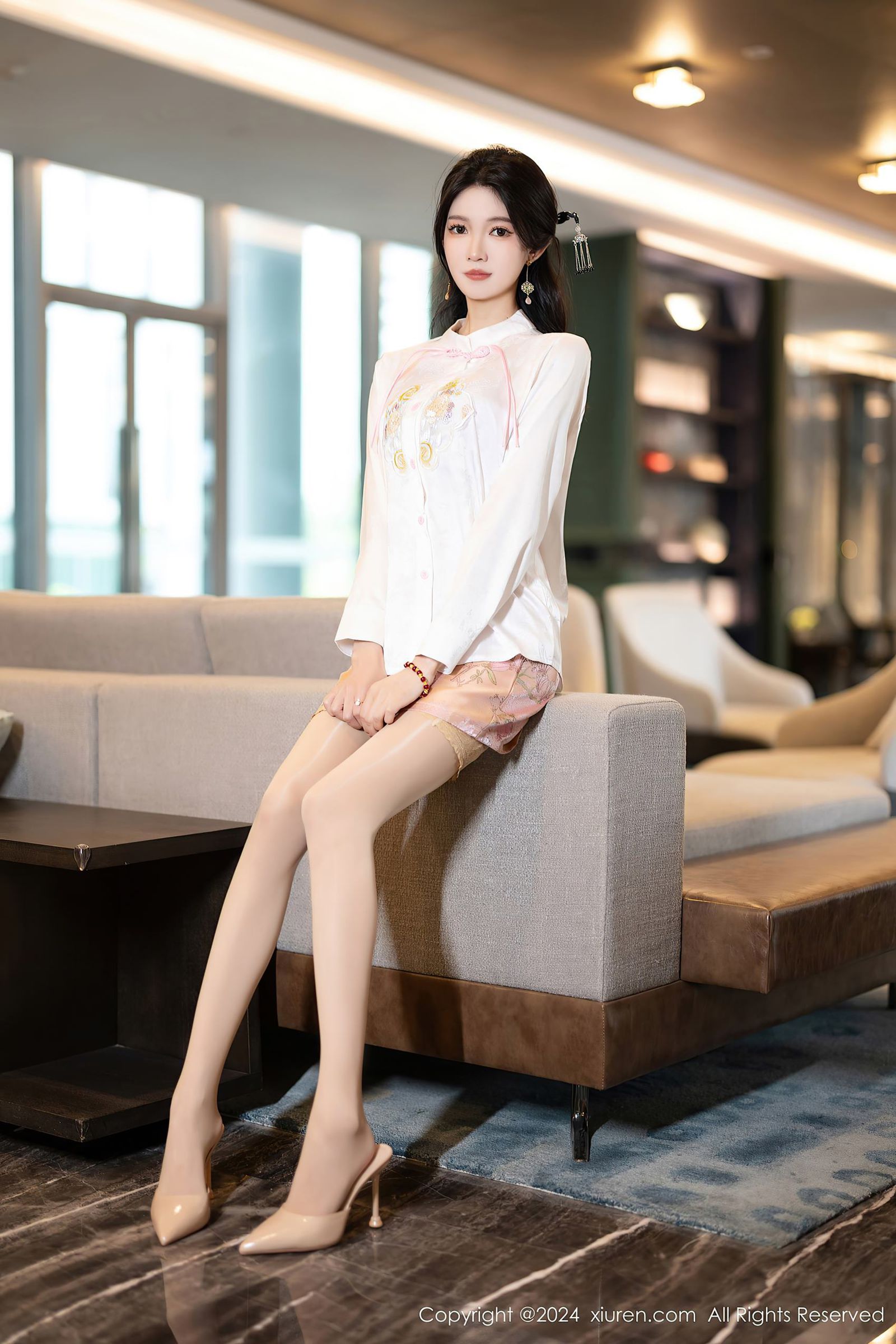 图片[62]-[Xiuren秀人网]2024.04.07 NO.8347 程程程- 超白长腿 [70+1P] – 速更版-美库